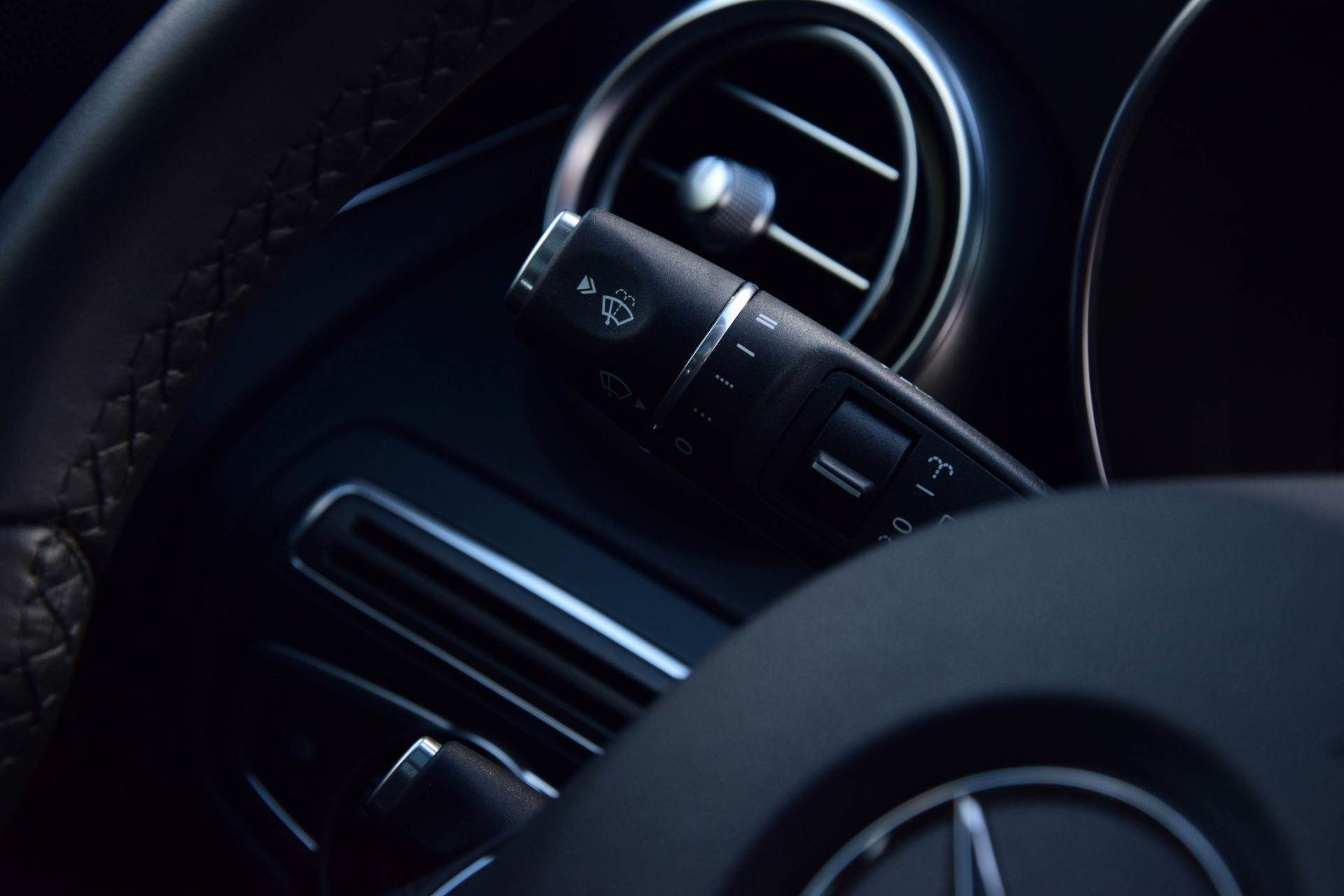 Mercedes-Benz GLC-Klasse 220 D 4MATIC ILS/Panorama/AMG/Wegkl-trkh Aut9 Foto 12