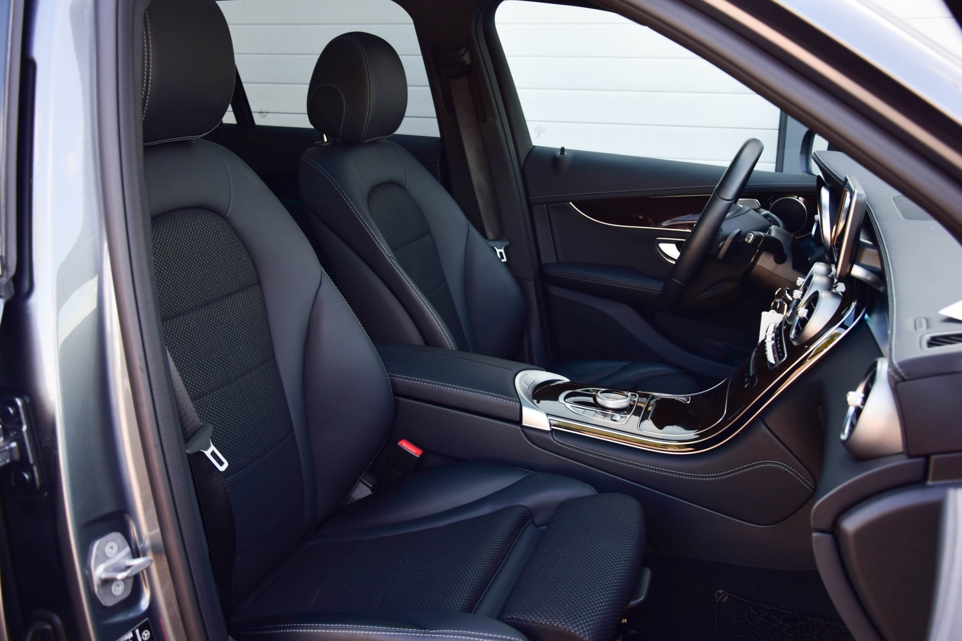 Mercedes-Benz GLC-Klasse 220 D 4MATIC ILS/Panorama/AMG/Wegkl-trkh Aut9 Foto 3