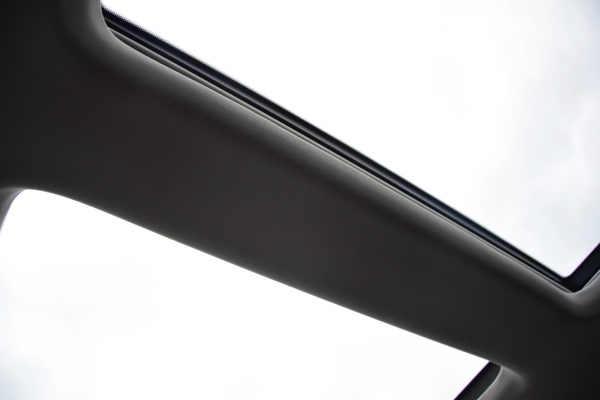 Mercedes-Benz GLE-Klasse 350d 4MATIC AMG Distronic/Panorama/Airmatic/360/ILS Aut9 Foto 18