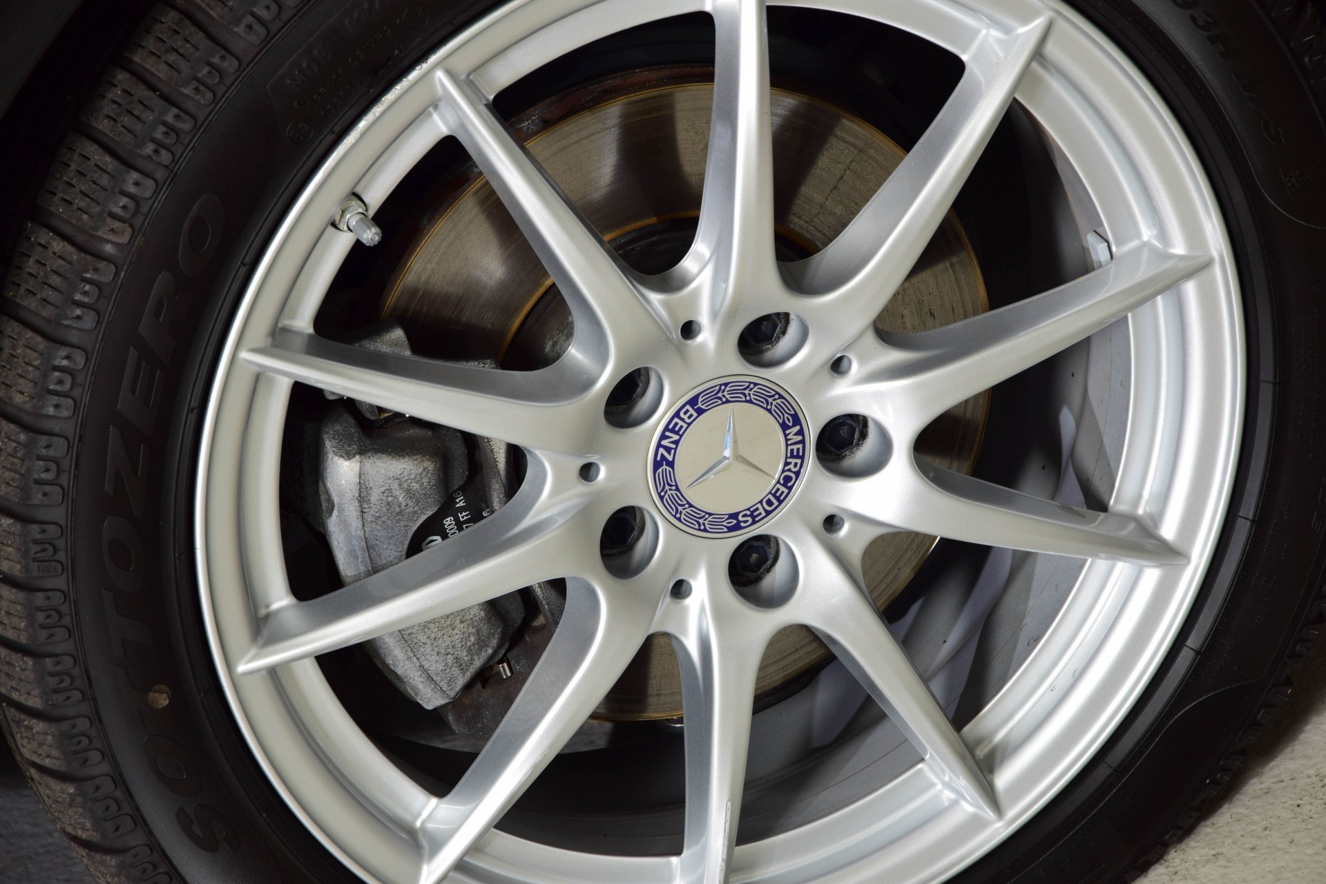 Mercedes-Benz B-Klasse 200 d Urban Nav/LED/PTS/St-verw Aut7 Foto 17