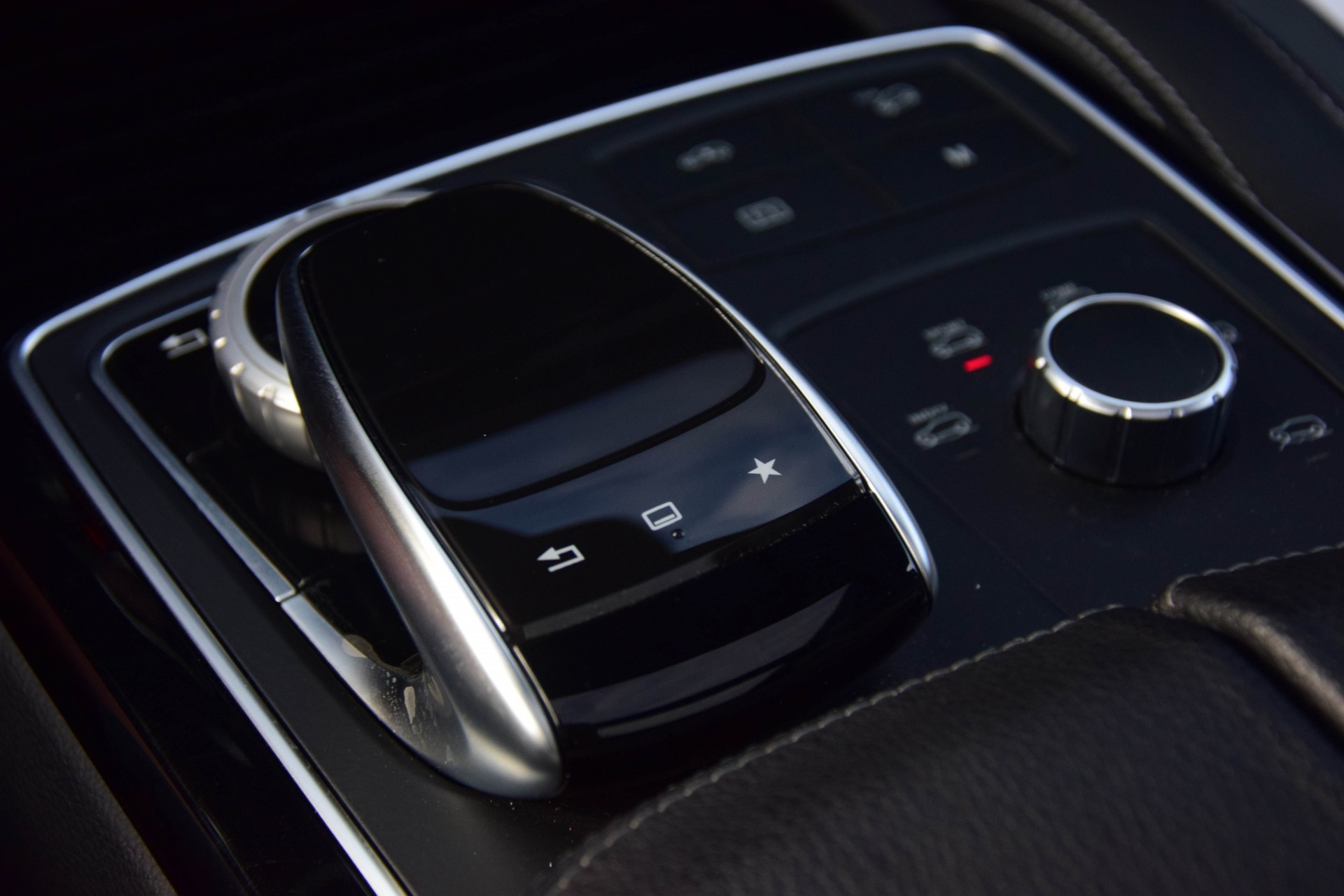 Mercedes-Benz GLS-Klasse 350d 4-MATIC AMG Night Distronic/ILS/Standkachel/Panorama/Keyless/360 Aut9 Foto 13