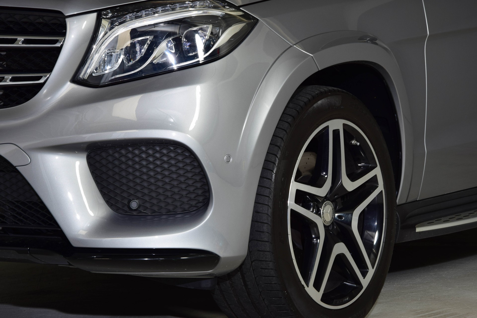 Mercedes-Benz GLS-Klasse 350d 4-MATIC AMG Night Distronic/ILS/Standkachel/Panorama/Keyless/360 Aut9 Foto 28