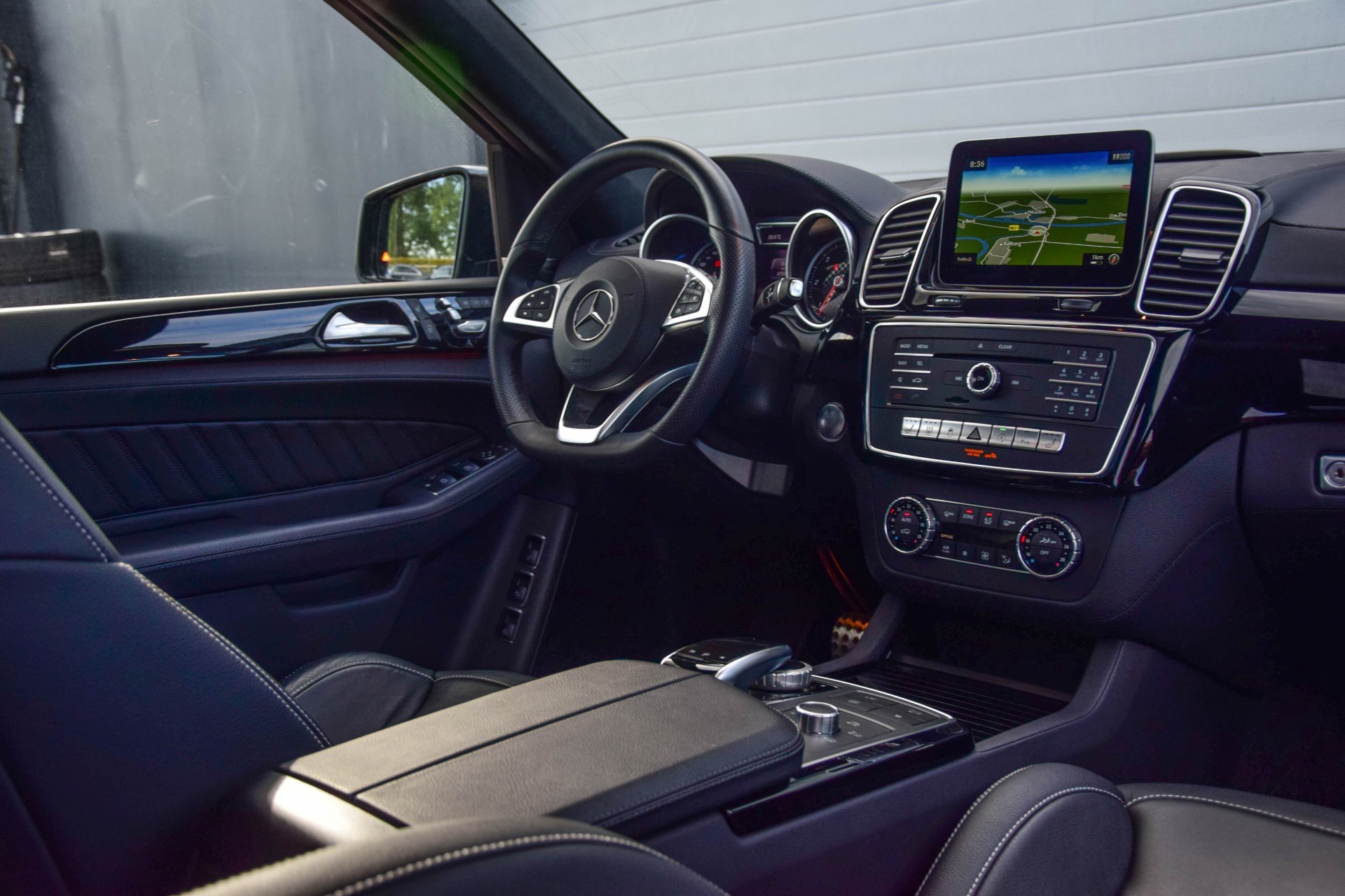 Mercedes-Benz GLS-Klasse 350d 4-MATIC AMG Night Distronic/ILS/Standkachel/Panorama/Keyless/360 Aut9 Foto 7