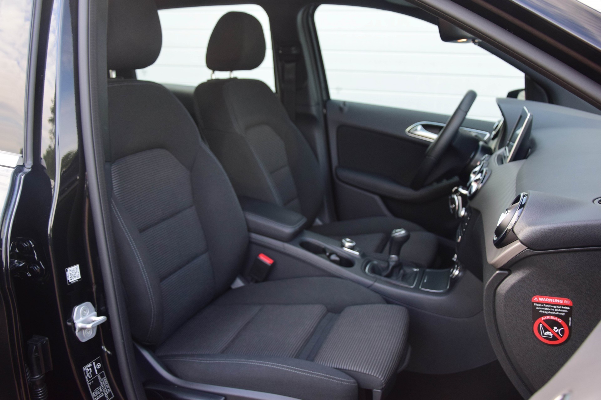 Mercedes-Benz B-Klasse 180 Style Nav/St-verw/PTS Foto 3