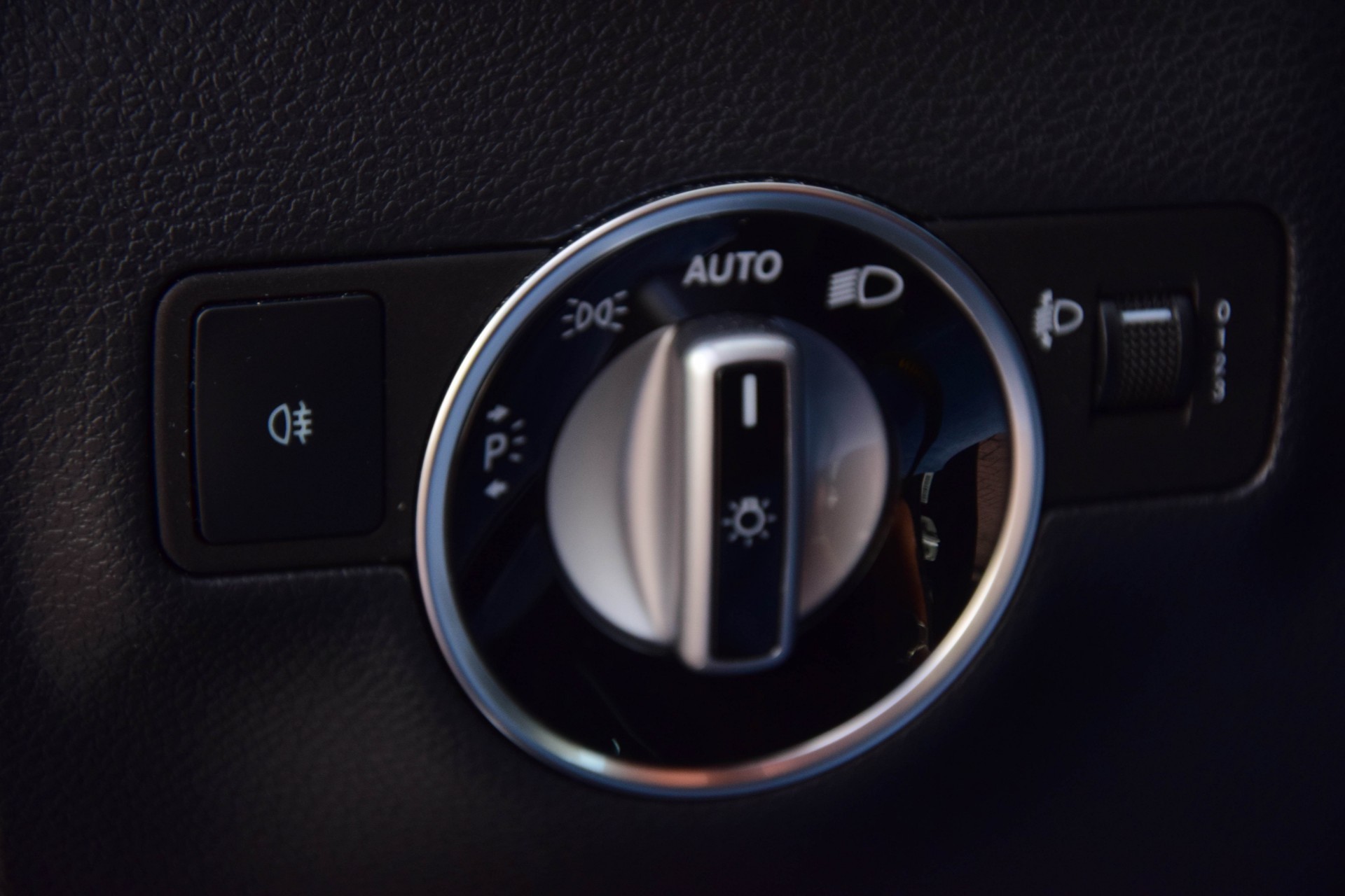 Mercedes-Benz B-Klasse 180 Style Nav/St-verw/PTS Foto 8