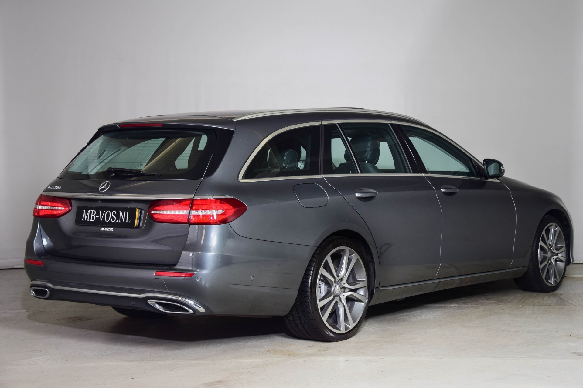 Mercedes-Benz E-Klasse Estate 220 d Avantgarde Widescreen/Com/Schuifdak Aut9 Foto 2