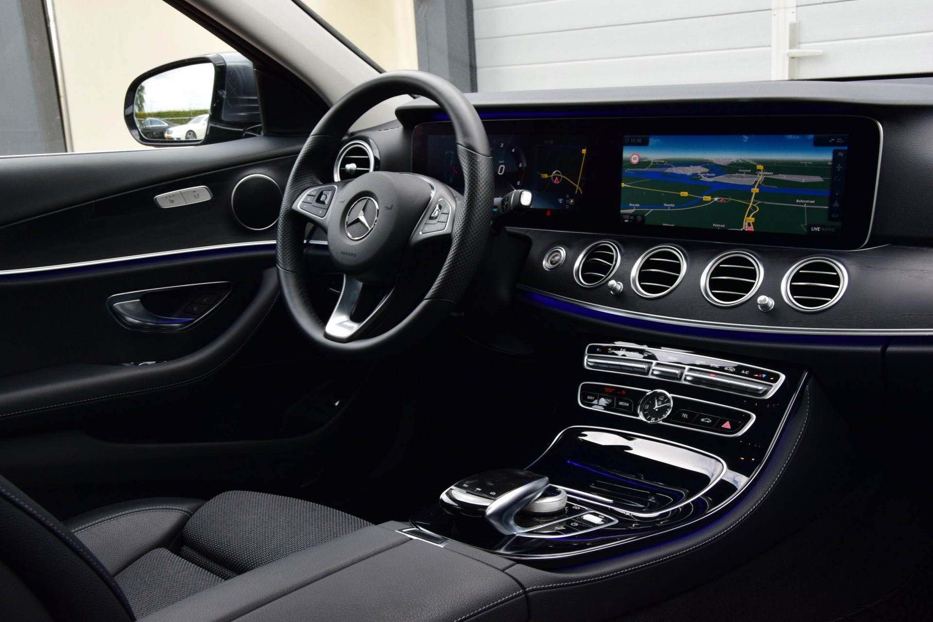 Mercedes-Benz E-Klasse Estate 220 d Avantgarde Widescreen/Com/Schuifdak Aut9 Foto 6