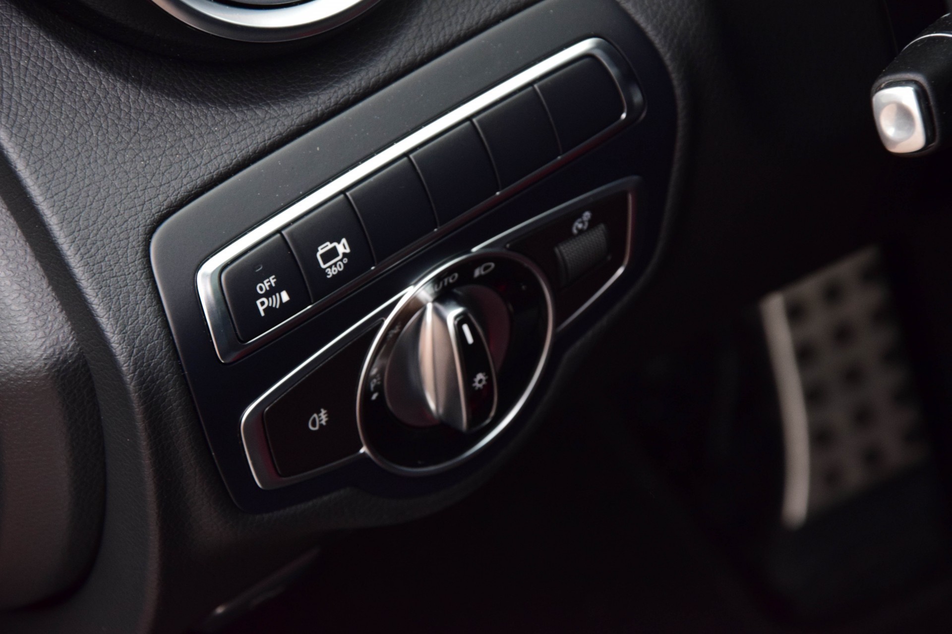 Mercedes-Benz C-Klasse 400 4-M AMG Nightpakket Panorama/Keyless/ILS/360 Aut9 Foto 10