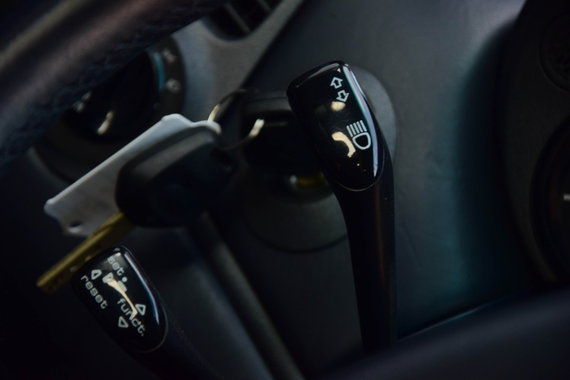 Porsche 911 Cabrio 3.4 CARRERA Nav/Mem/St-verw/Hardtop Aut5 Foto 13