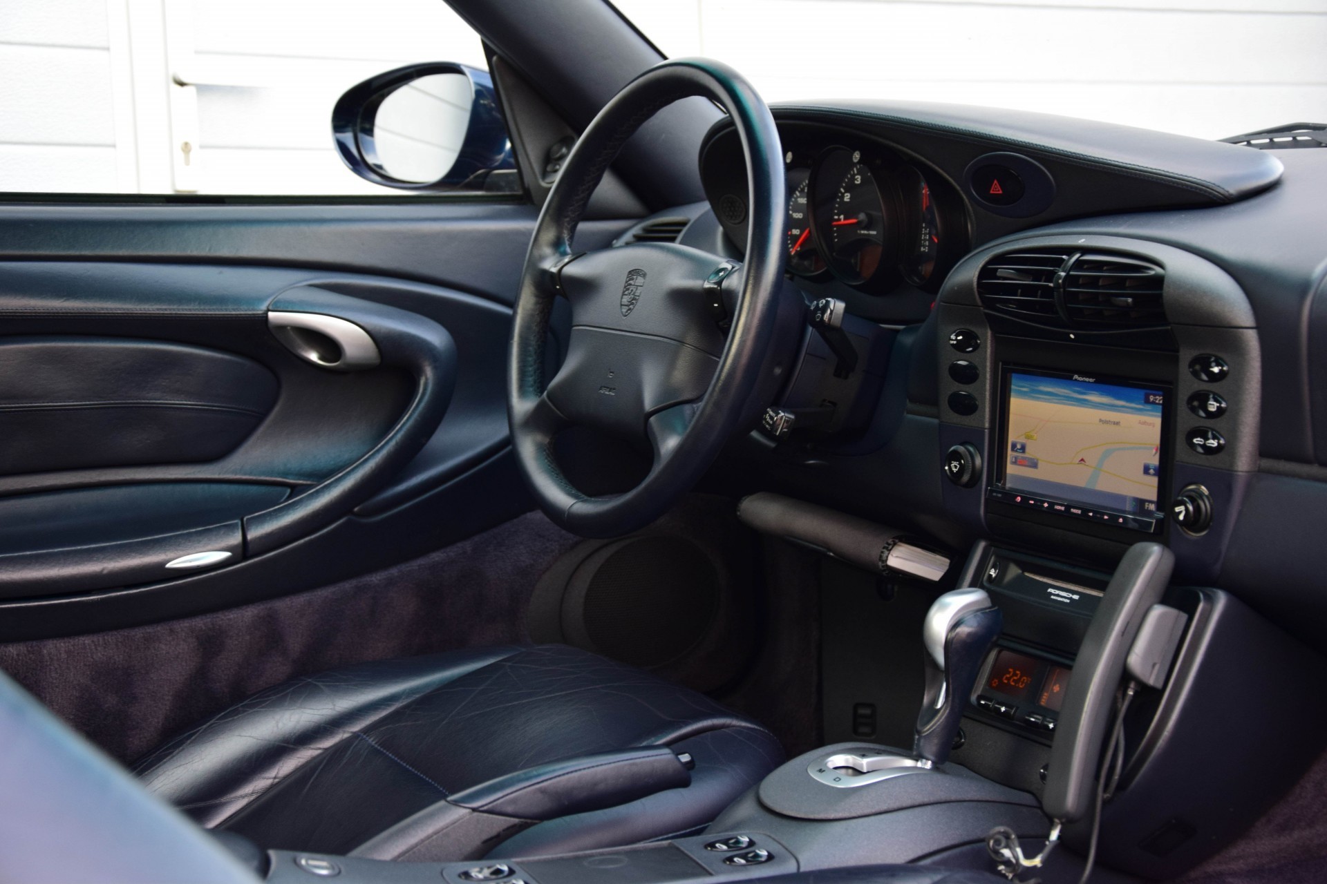 Porsche 911 Cabrio 3.4 CARRERA Nav/Mem/St-verw/Hardtop Aut5 Foto 7