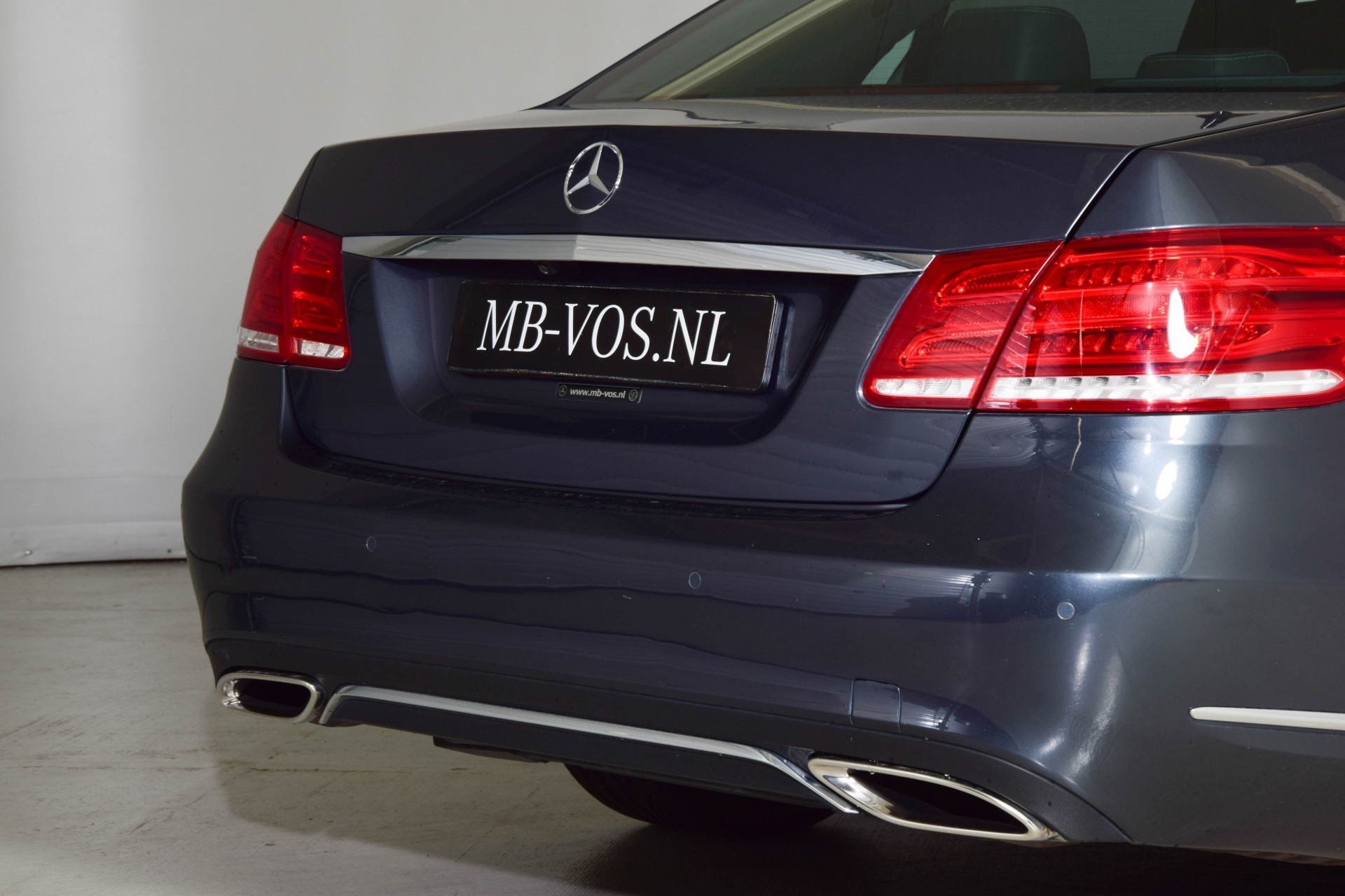 Mercedes-Benz E-Klasse 200 CGI Massage/Keyless/Dak/Com/Camera/ILS/Entertainment Aut7 Foto 23