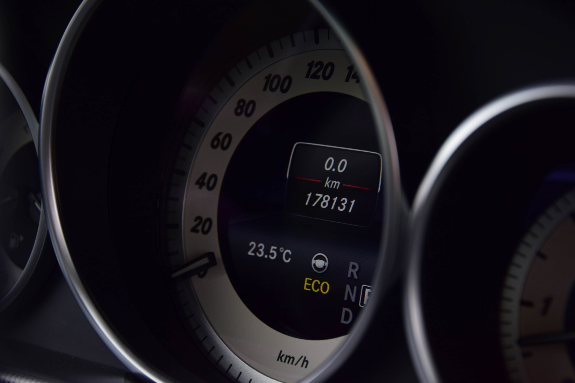 Mercedes-Benz E-Klasse 350 Bluetec AMG Distronic/Schuifdak/Luchtvering/Mem/360/Sound/TV Aut7 Foto 7