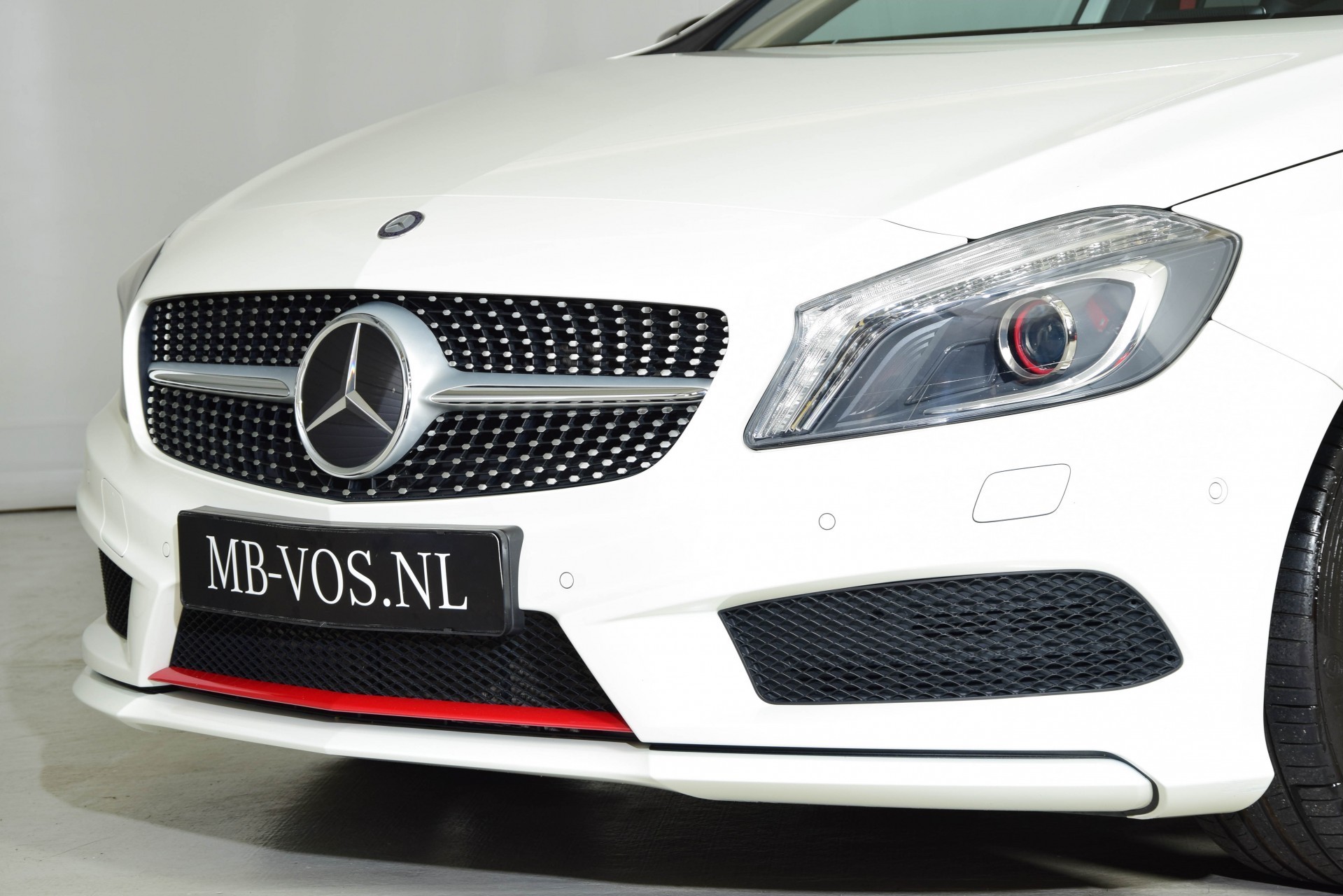 Mercedes-Benz A-Klasse 250 SPORT AMG 1ste eigenaar/Nav/Mem/Xenon/18" Aut7 Foto 14