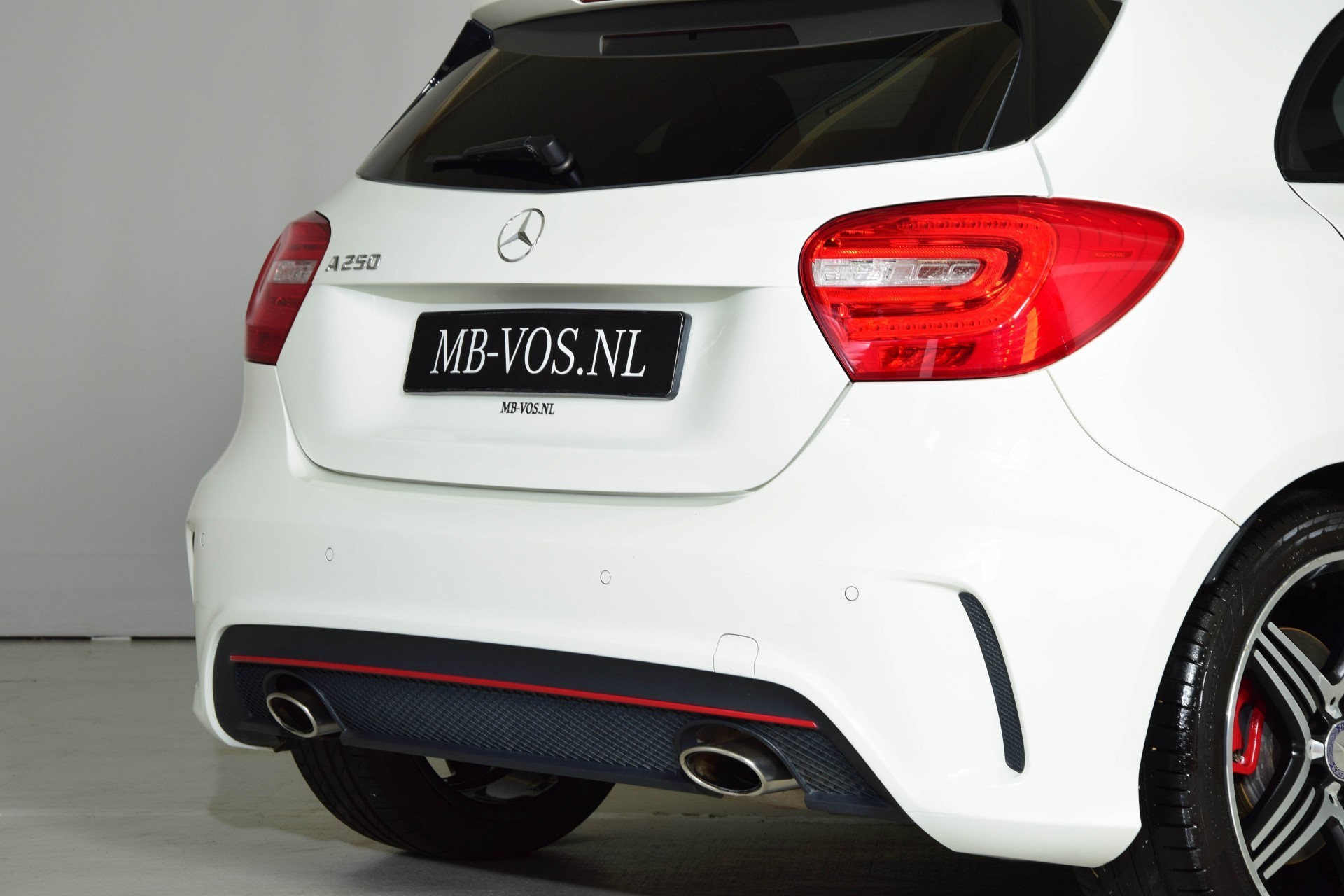 Mercedes-Benz A-Klasse 250 SPORT AMG 1ste eigenaar/Nav/Mem/Xenon/18" Aut7 Foto 15