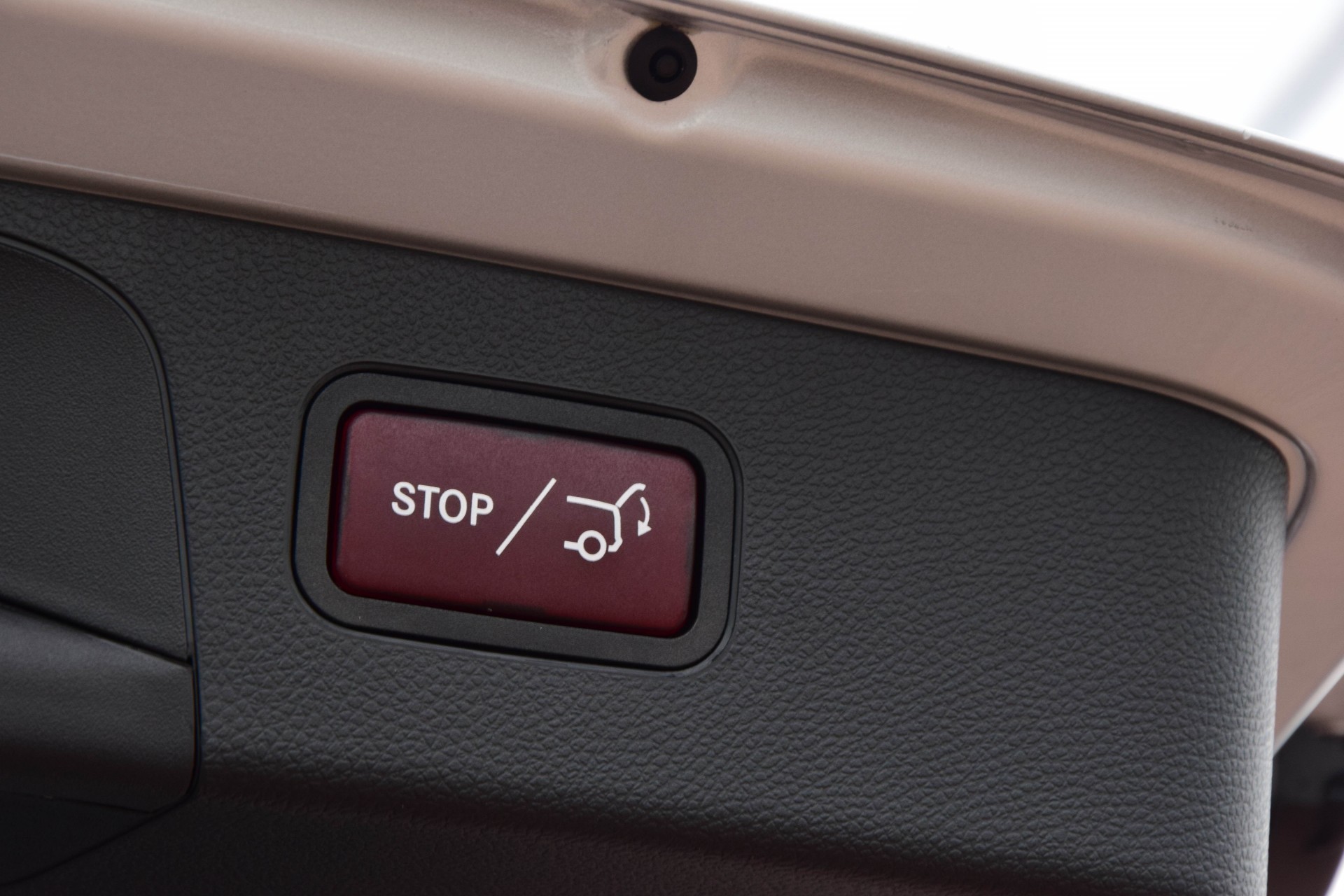 Mercedes-Benz GLC-Klasse 220d 4MATIC AMG Night Distronic/Panorama/Luchtvering/HUD/Burmester Aut9 Foto 17