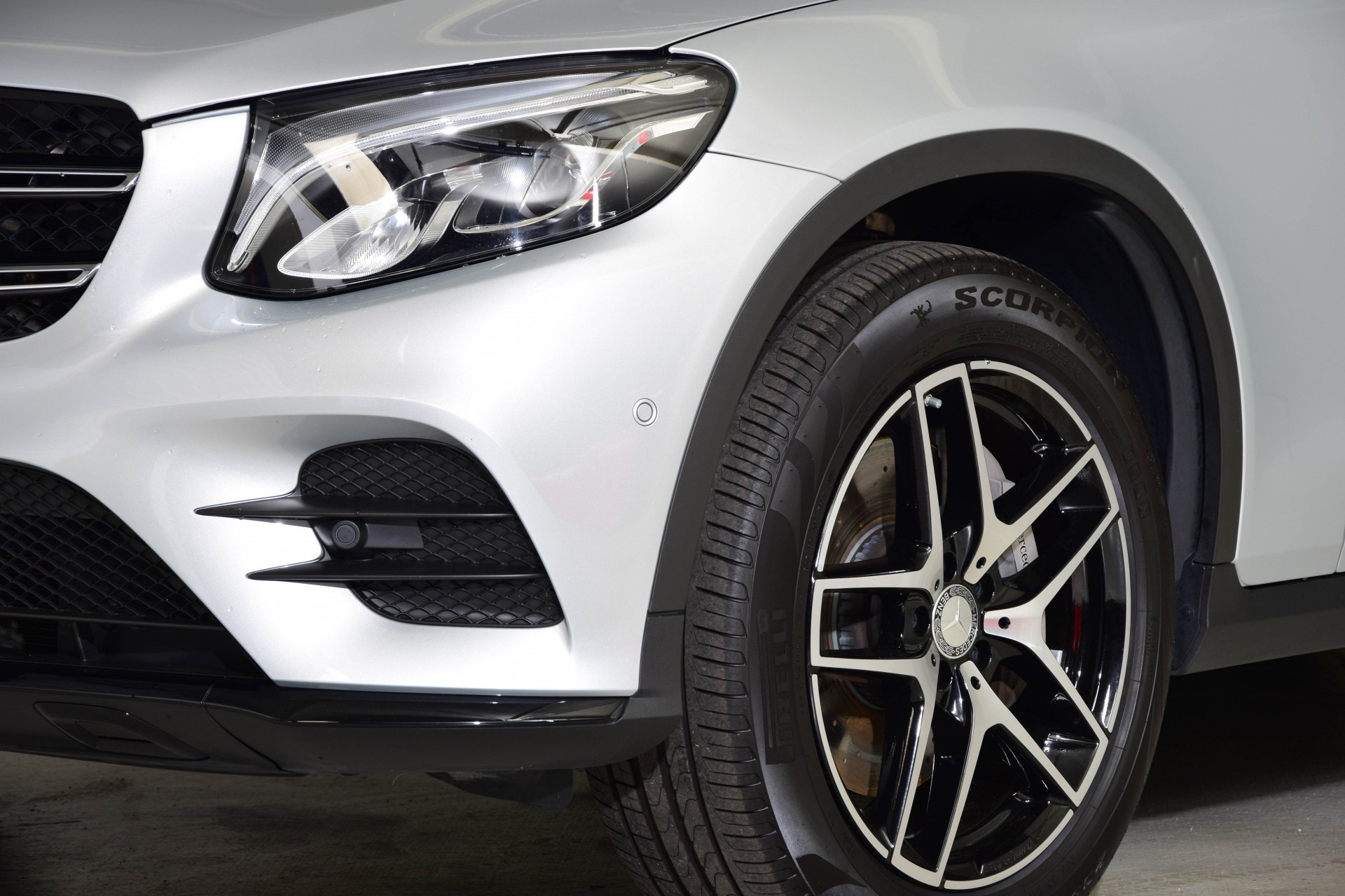 Mercedes-Benz GLC-Klasse 220d 4MATIC AMG Night Distronic/Panorama/Luchtvering/HUD/Burmester Aut9 Foto 19