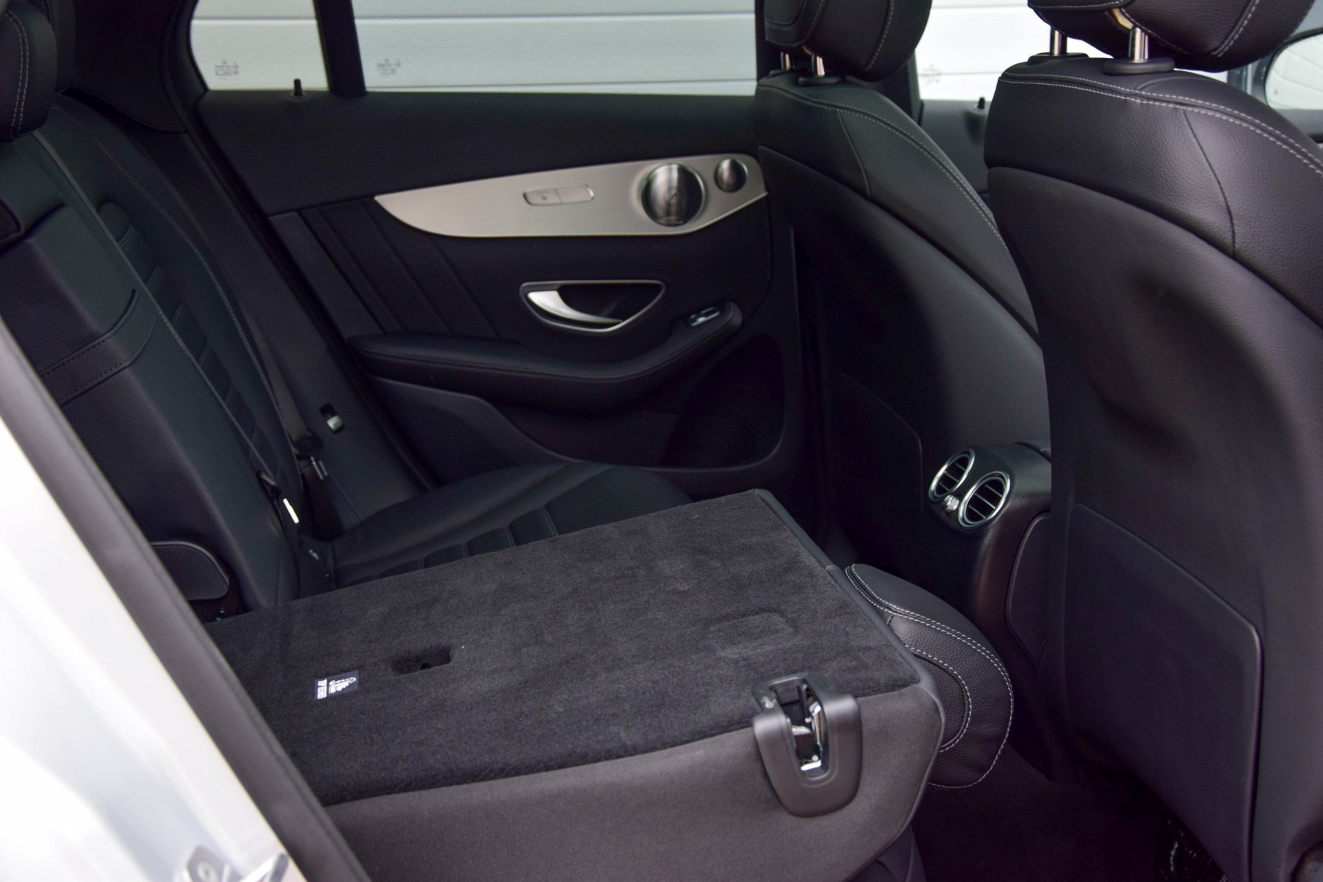 Mercedes-Benz GLC-Klasse 220d 4MATIC AMG Night Distronic/Panorama/Luchtvering/HUD/Burmester Aut9 Foto 5