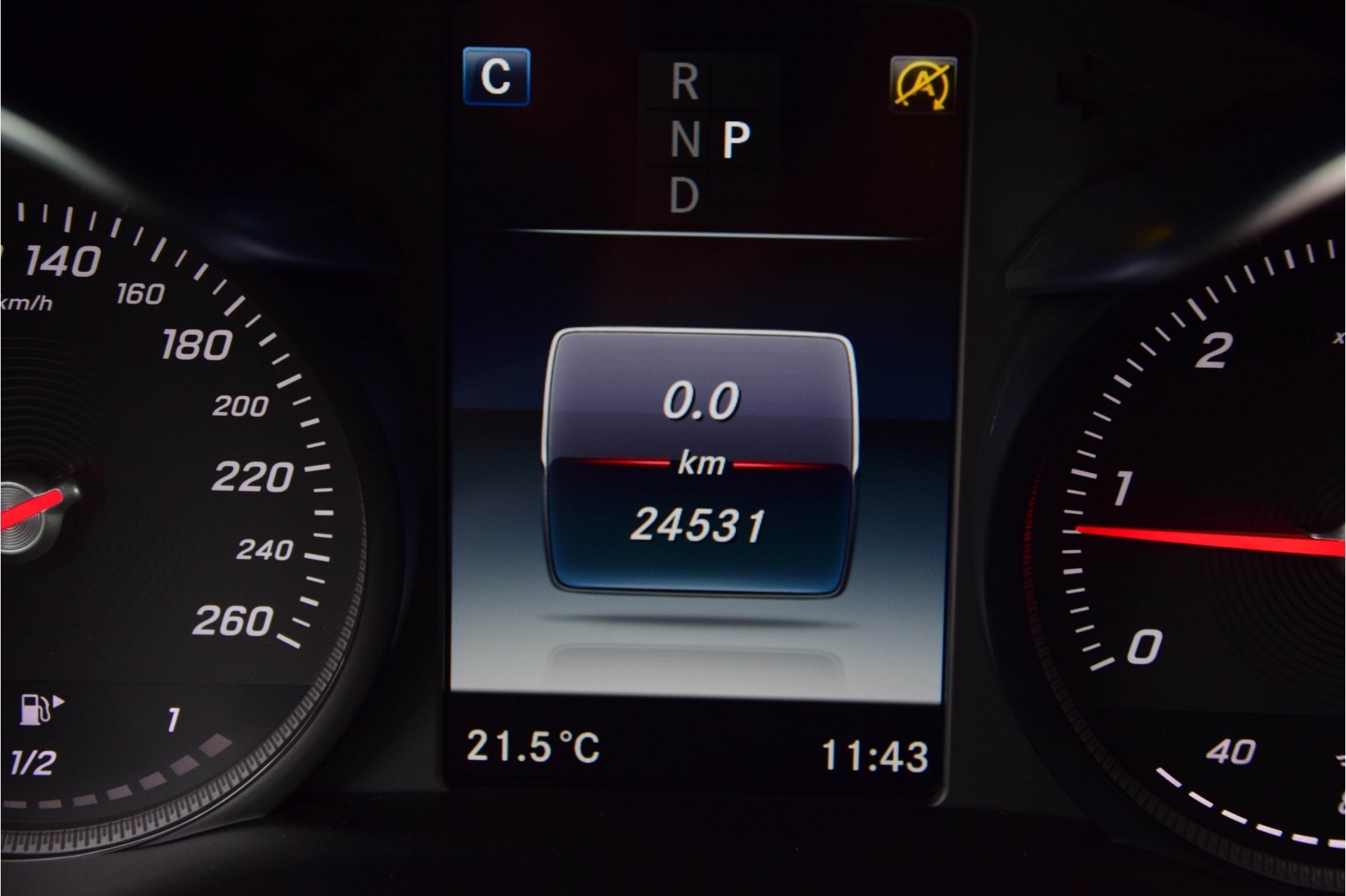 Mercedes-Benz GLC-Klasse 220d 4MATIC AMG Night Distronic/Panorama/Luchtvering/HUD/Burmester Aut9 Foto 8