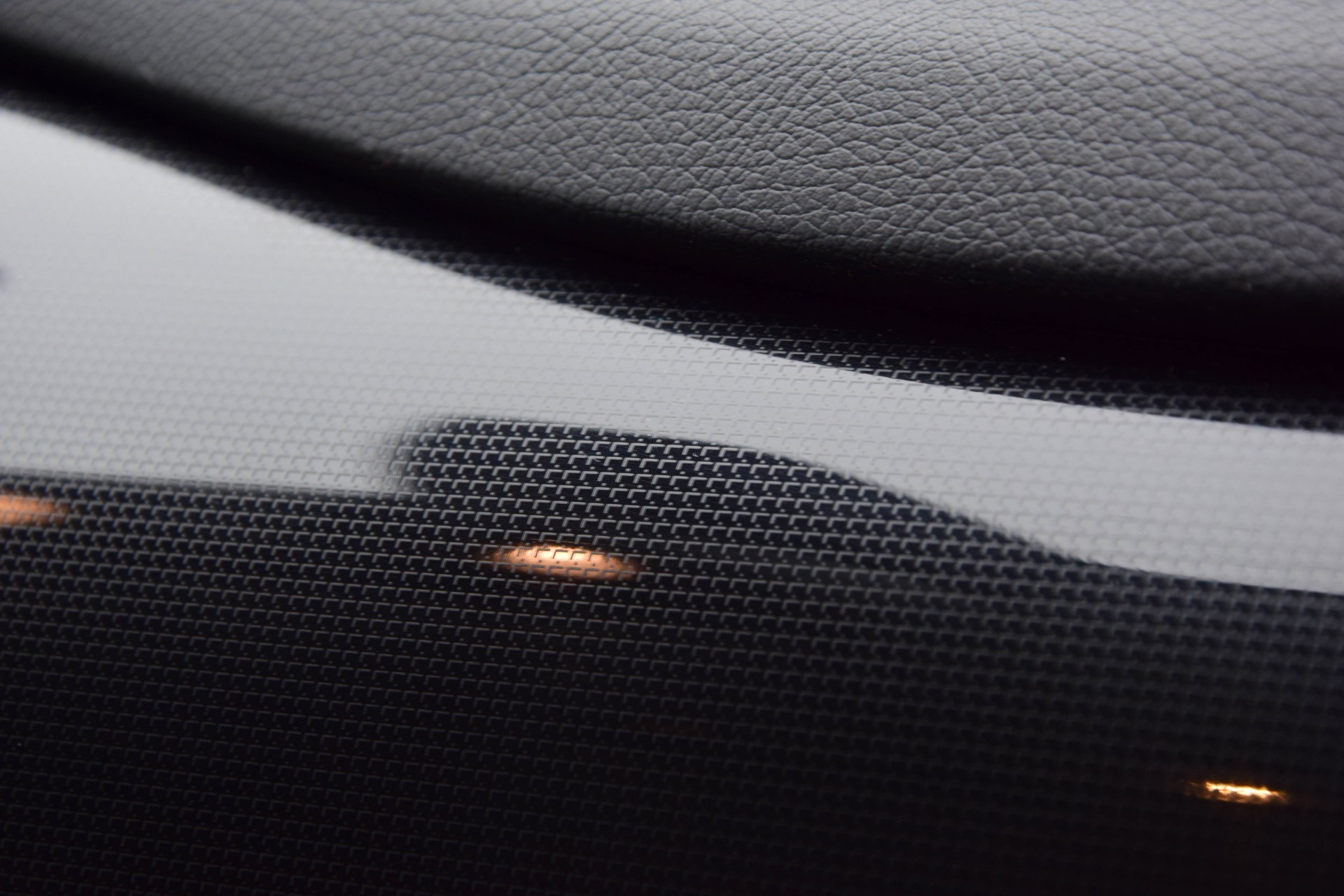 Mercedes-Benz B-Klasse 180 Nav/Bi-Xenon/LED/PTS/CC Foto 11