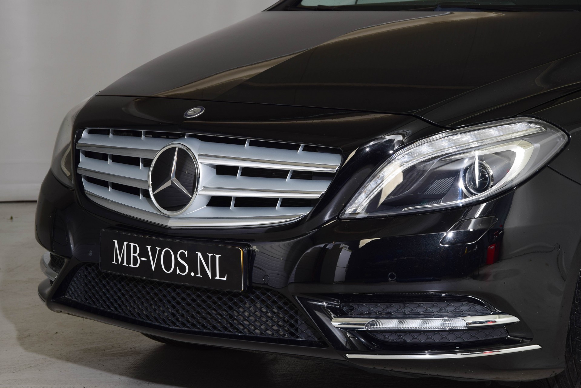 Mercedes-Benz B-Klasse 180 Nav/Bi-Xenon/LED/PTS/CC Foto 14