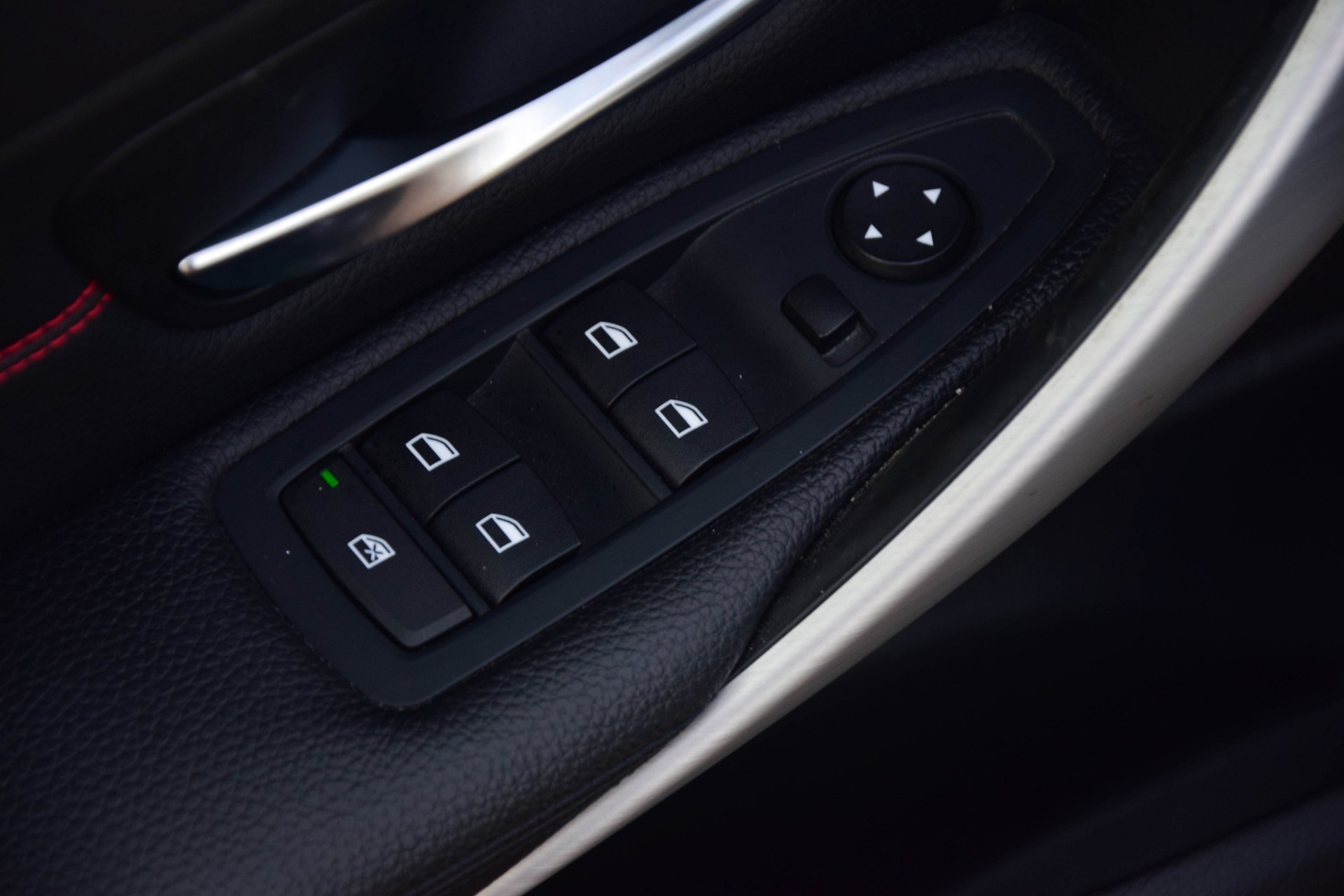 BMW 3 Serie 320D Upgrade Edition Sport Schuifdak/Leer/Xenon Aut8 Foto 11