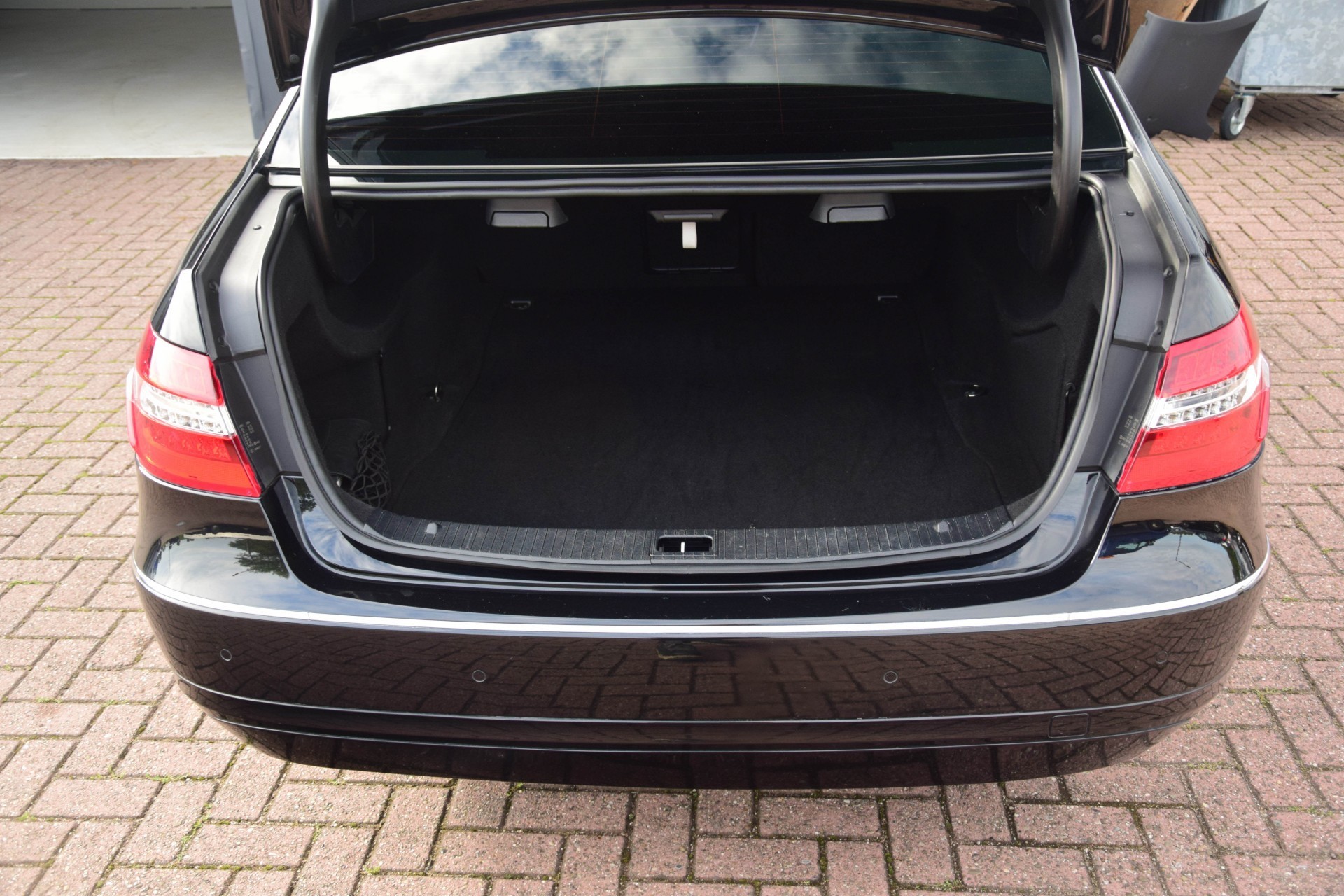 Mercedes-Benz E-Klasse 220 CDI Avantgarde Nav/Afn-trk/Verw-stln/ILS Aut5 Foto 16