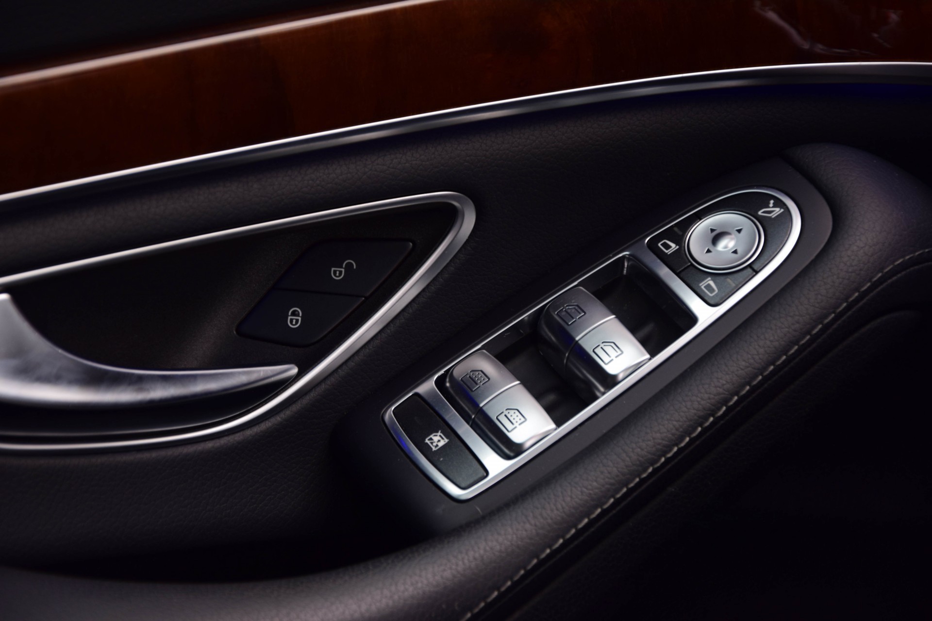 Mercedes-Benz S-Klasse 350 Bluetec Lang Panorama/Standkachel/TV/Massage Aut7 Foto 13