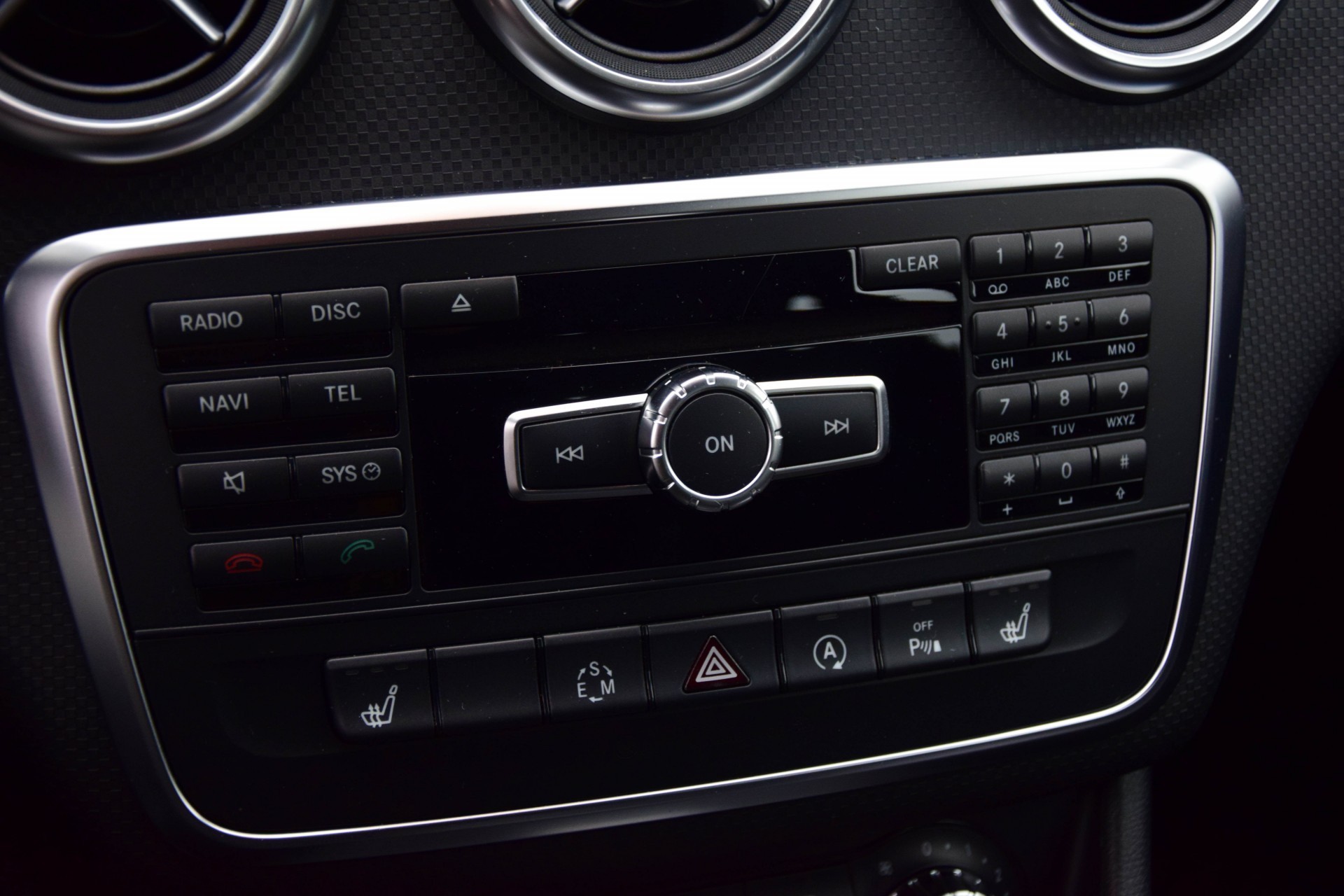 Mercedes-Benz A-Klasse 180 Urban Navi/Pts/st-verw Aut7 Foto 11