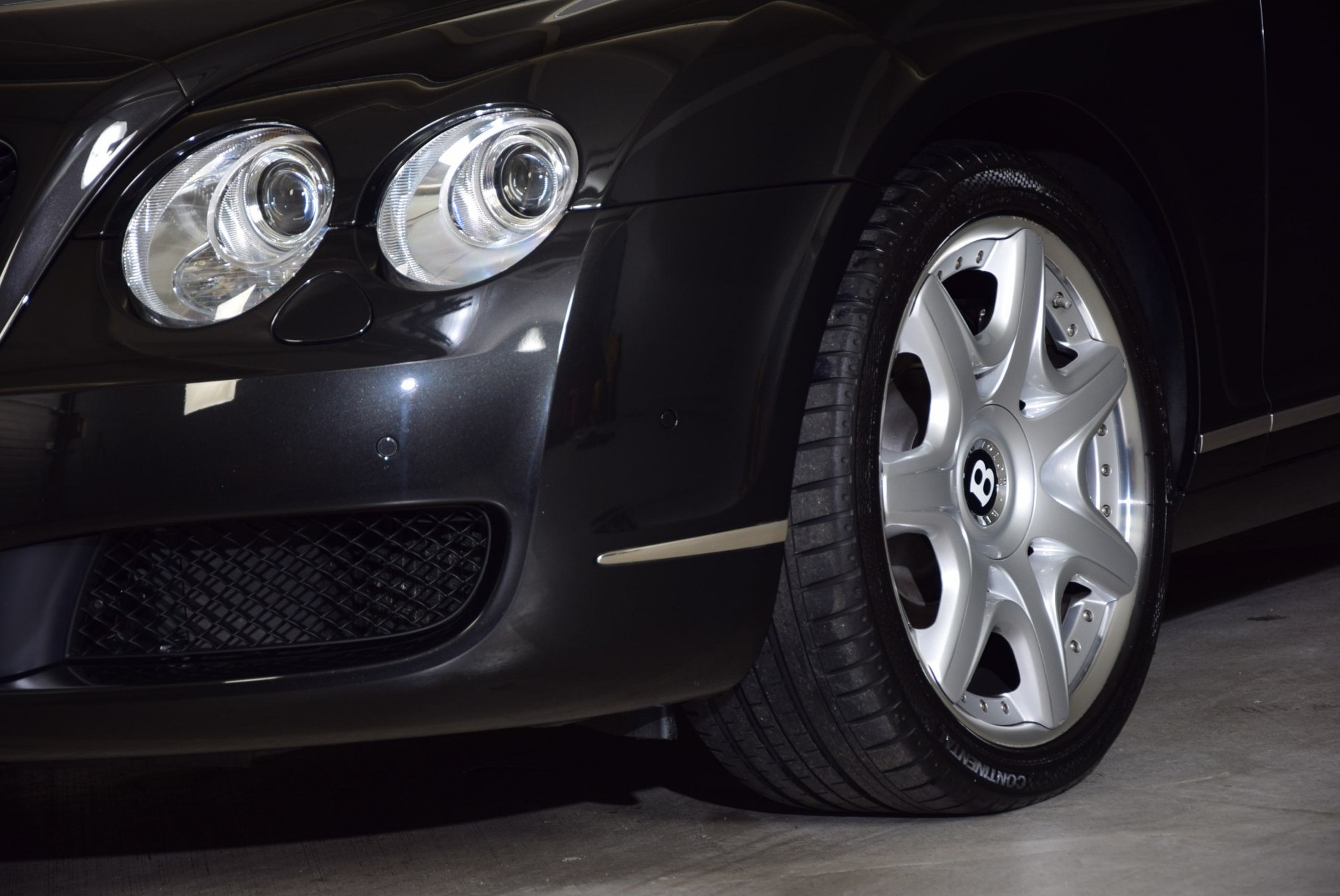 Bentley Continental GT 6.0 W12 4WD Mulliner Keyless/Mem/Luchtvering Aut6 Foto 13