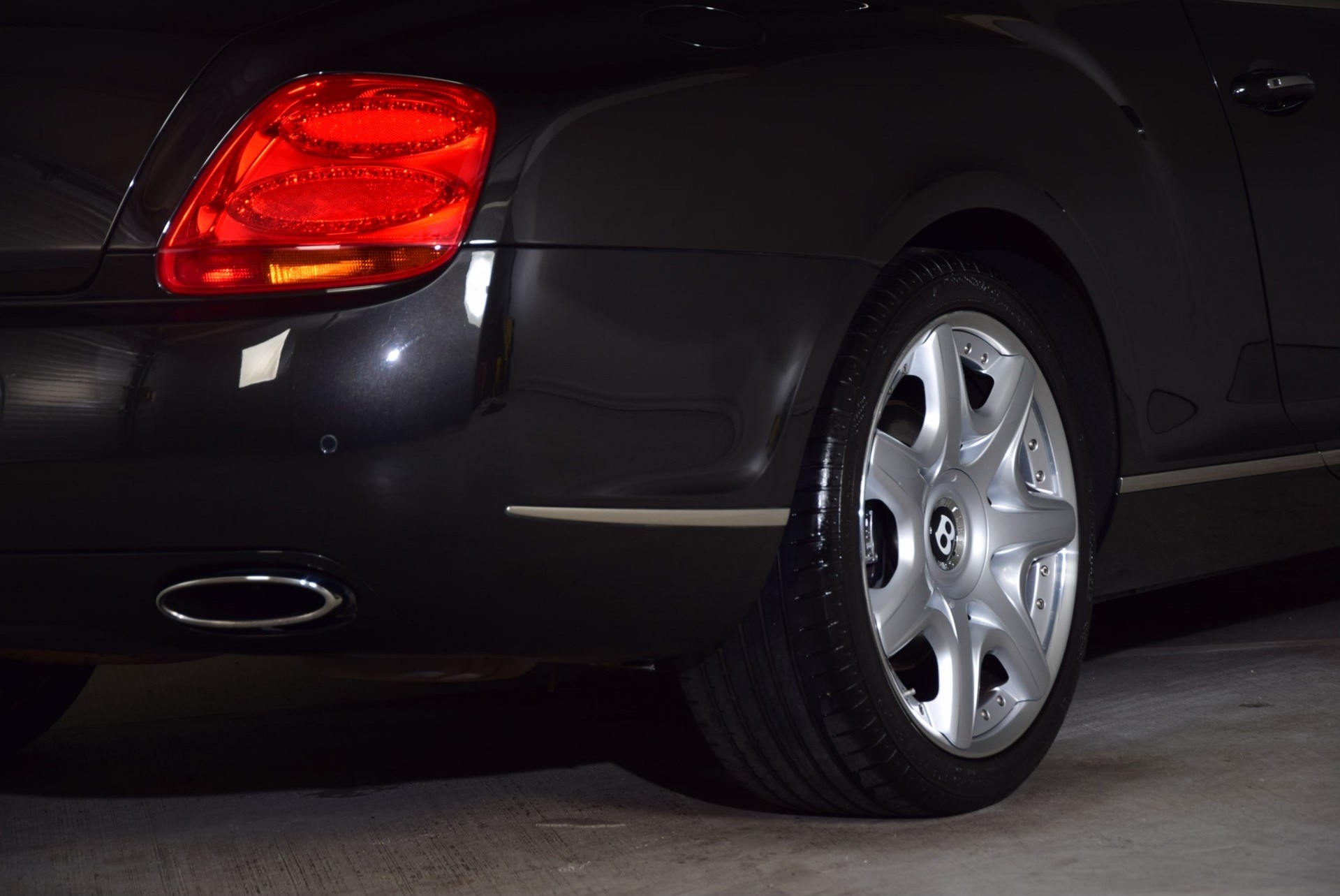 Bentley Continental GT 6.0 W12 4WD Mulliner Keyless/Mem/Luchtvering Aut6 Foto 17