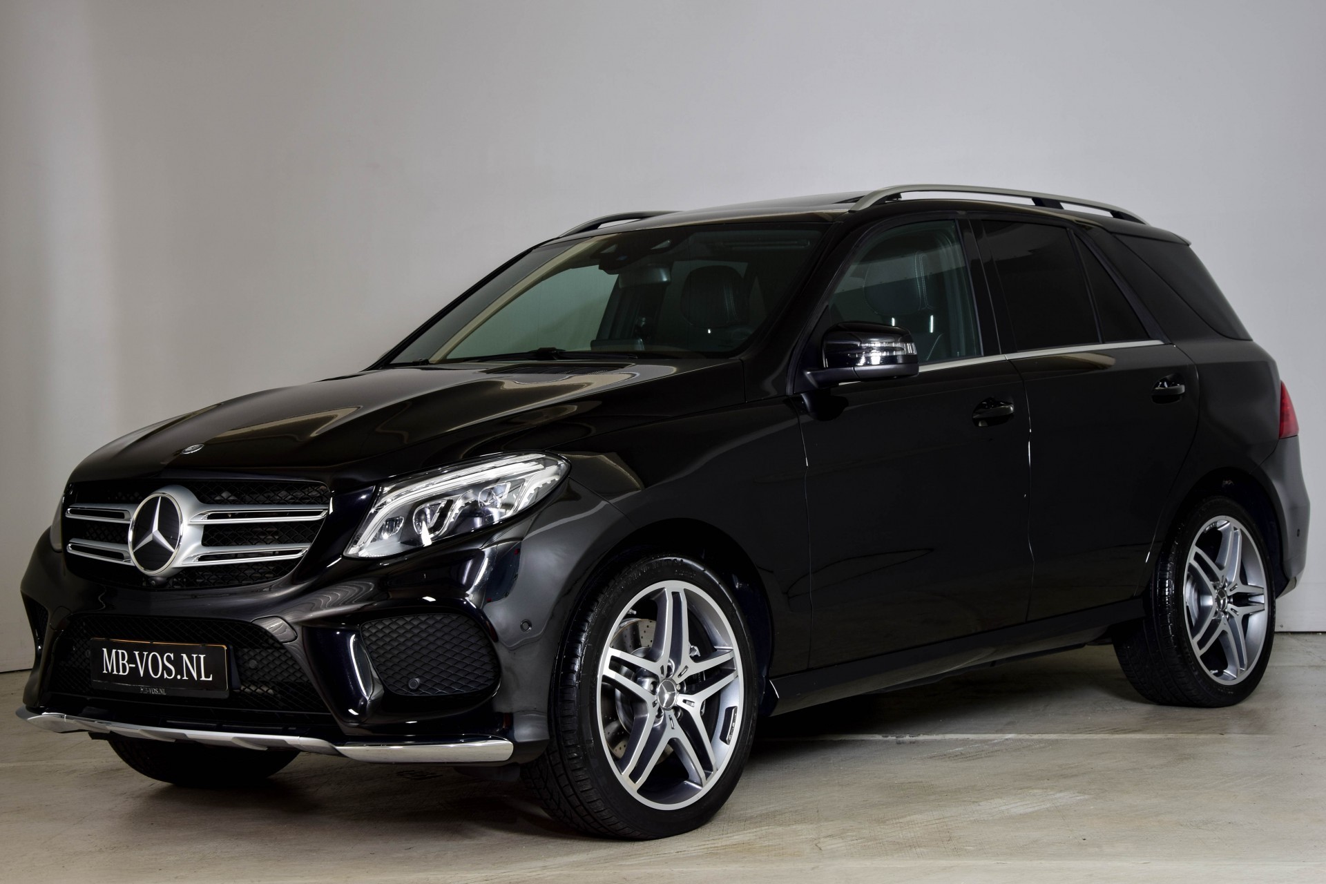 Mercedes-Benz GLE-Klasse 350 d 4MATIC AMG Distronic/Dak/Harman Kardon/ILS/Standkachel/Mem Aut9 Foto 1