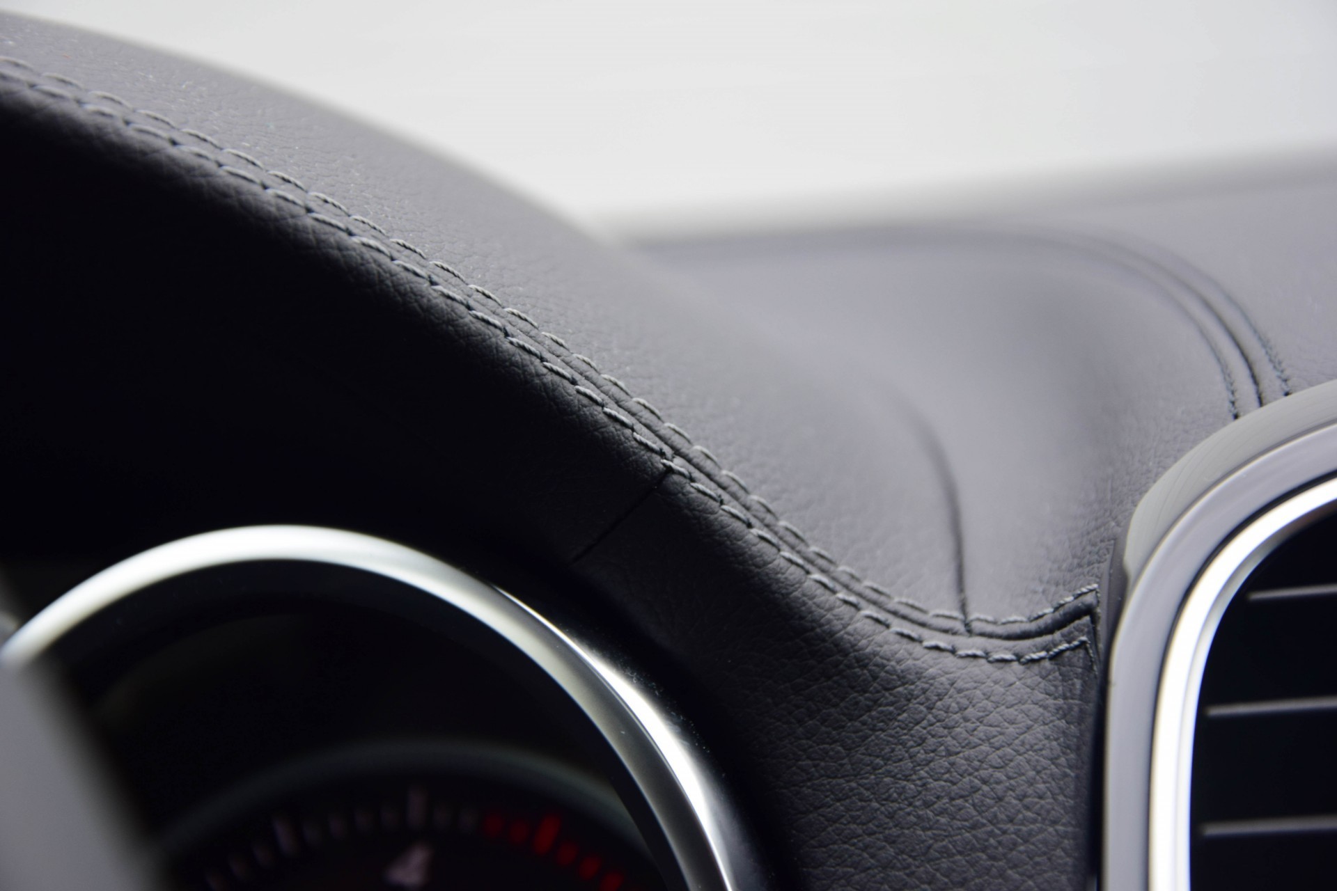 Mercedes-Benz GLE-Klasse 350 d 4MATIC AMG Distronic/Dak/Harman Kardon/ILS/Standkachel/Mem Aut9 Foto 12