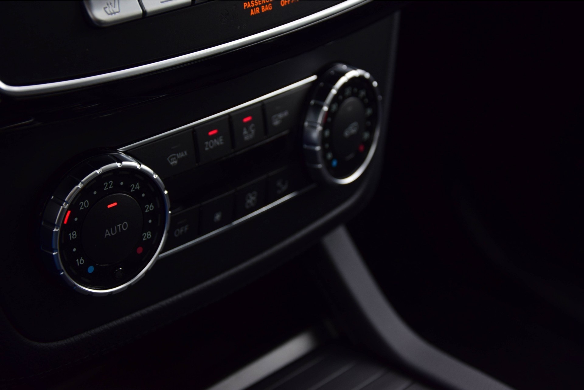 Mercedes-Benz GLE-Klasse 350 d 4MATIC AMG Distronic/Dak/Harman Kardon/ILS/Standkachel/Mem Aut9 Foto 14