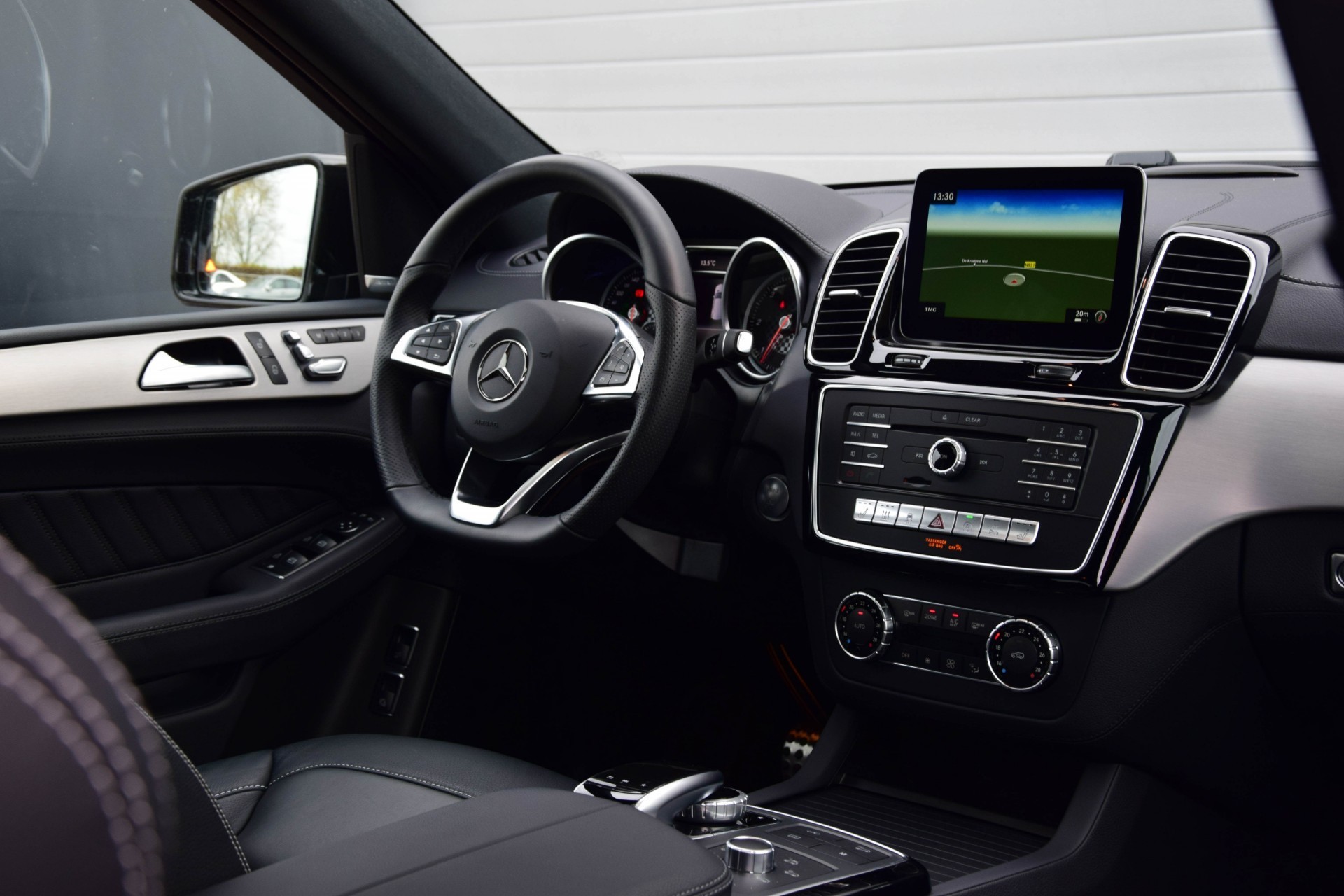 Mercedes-Benz GLE-Klasse 350 d 4MATIC AMG Distronic/Dak/Harman Kardon/ILS/Standkachel/Mem Aut9 Foto 6