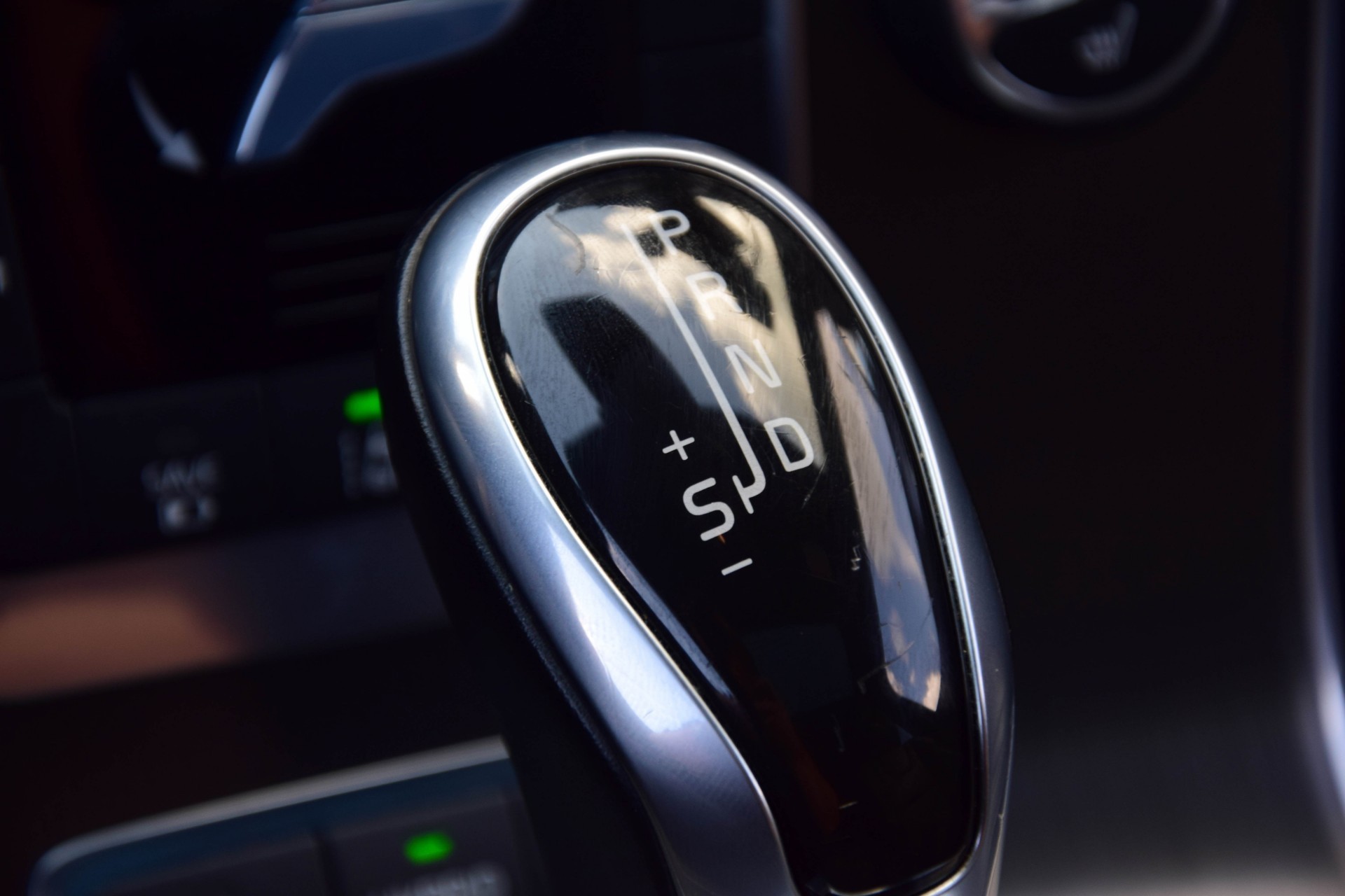 Volvo V60 2.4 D6 AWD PLUG-IN HYBRID SUMMUM 0% bijtelling Aut6 Foto 14