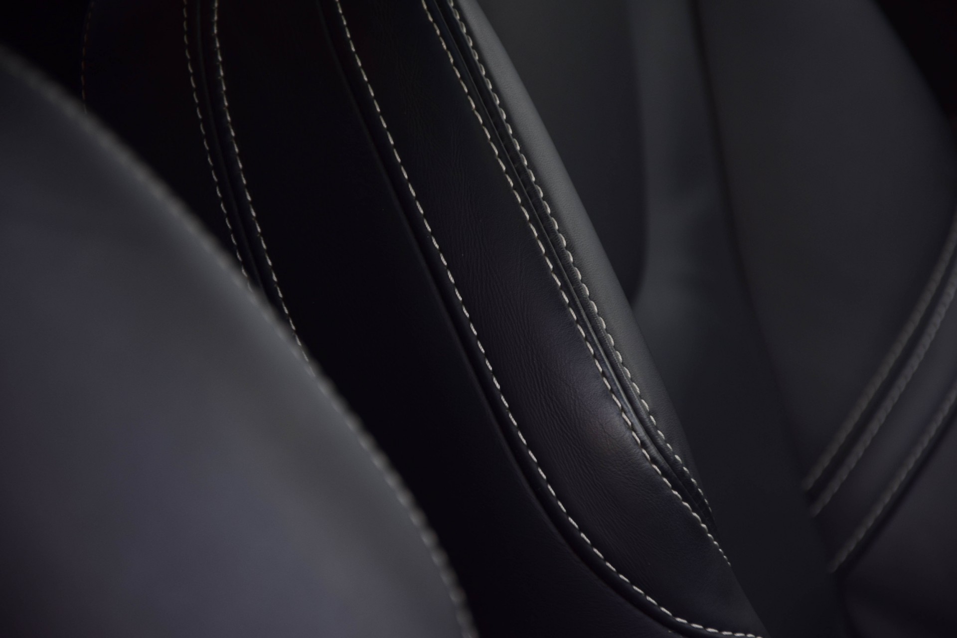 Volvo V60 2.4 D6 AWD PLUG-IN HYBRID SUMMUM 0% bijtelling Aut6 Foto 8