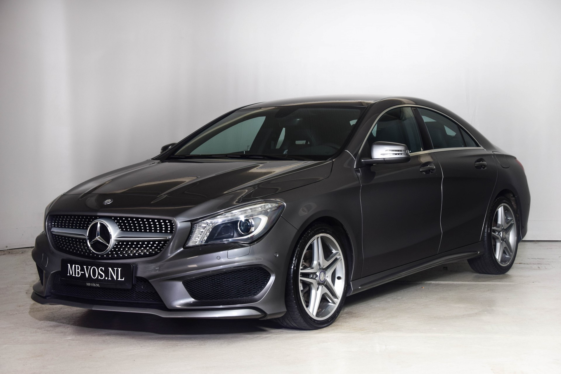 Mercedes-Benz CLA-Klasse 200 AMG Exclusive ecc/xenon/pts/nav Aut7 1ste eigenaar Foto 1
