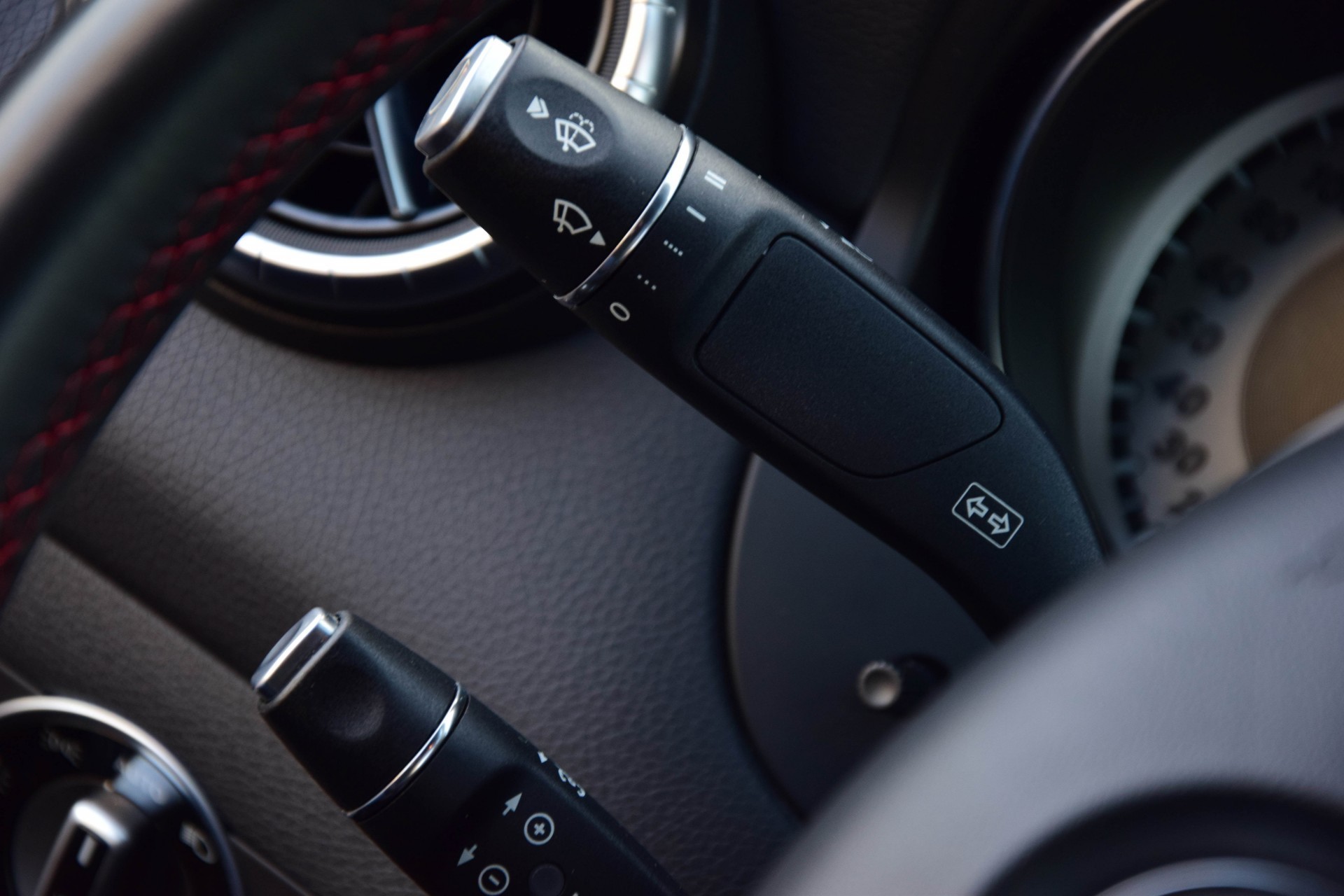 Mercedes-Benz CLA-Klasse 200 AMG Exclusive ecc/xenon/pts/nav Aut7 1ste eigenaar Foto 13