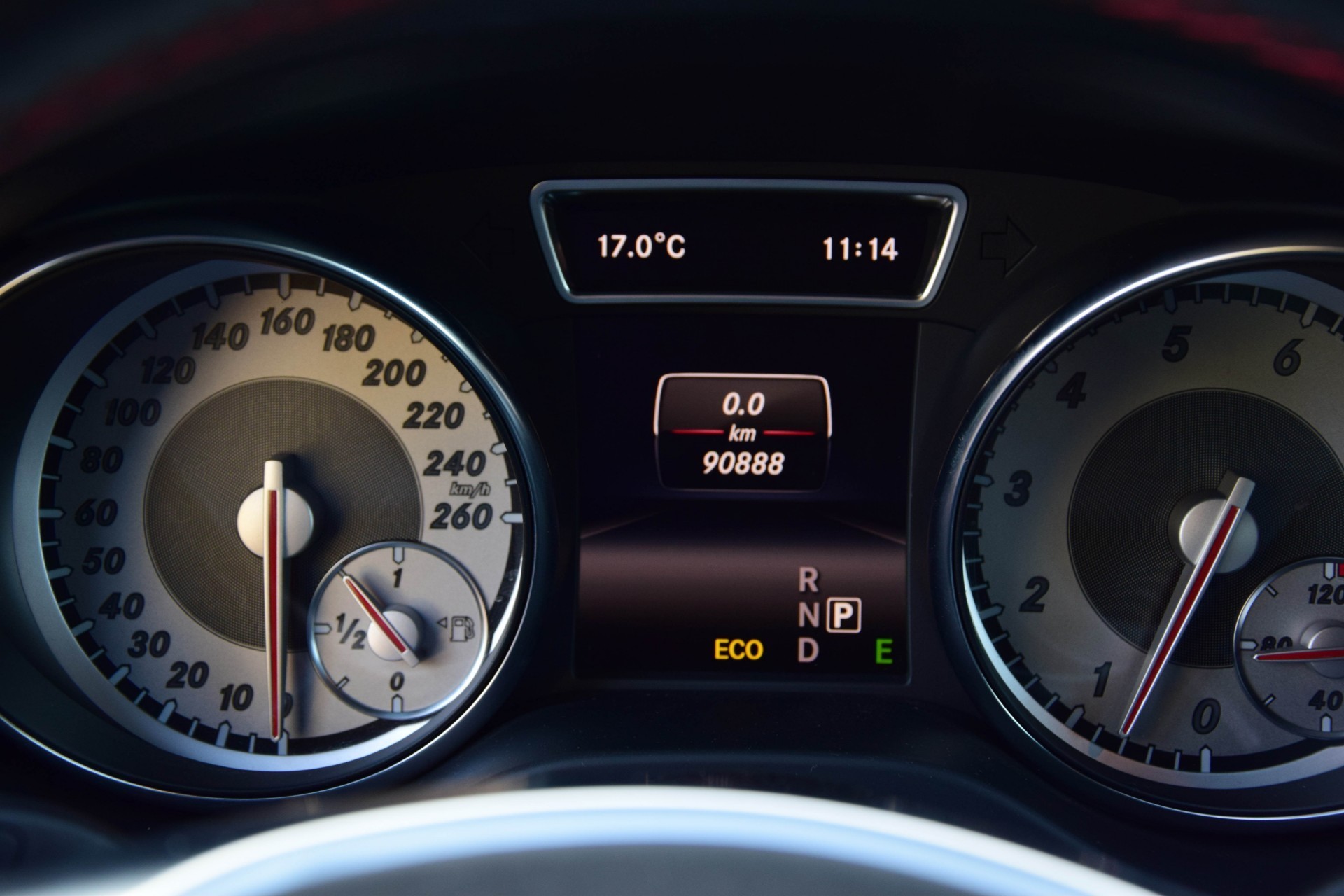 Mercedes-Benz CLA-Klasse 200 AMG Exclusive ecc/xenon/pts/nav Aut7 1ste eigenaar Foto 7