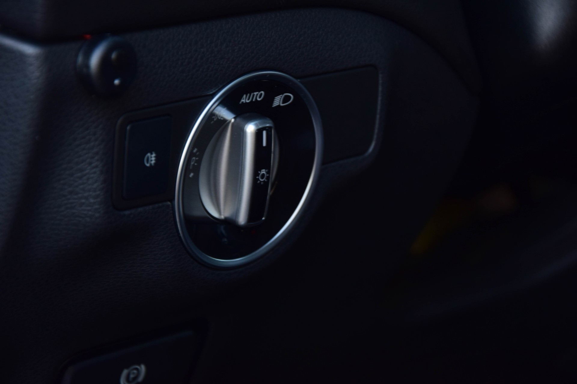 Mercedes-Benz CLA-Klasse 200 AMG Exclusive ecc/xenon/pts/nav Aut7 1ste eigenaar Foto 8