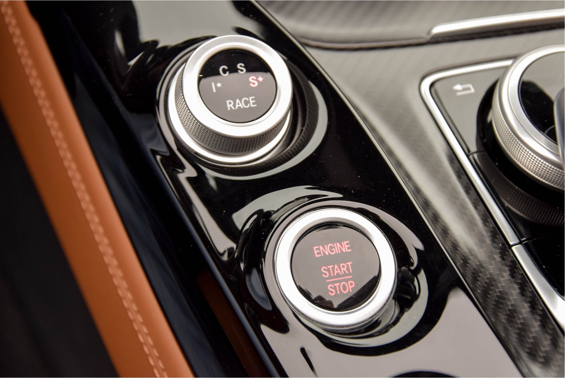 Mercedes-Benz AMG GT Roadster 4.0 C Burmester High-end/Keramisch/Performance Aut7 Foto 29