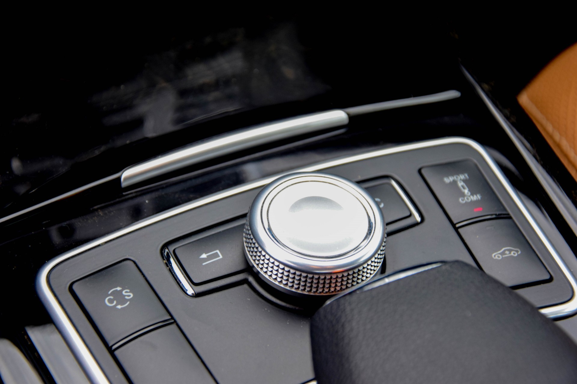 Mercedes-Benz E-Klasse 350 CGI Avantgarde Luchtvering/Multicontour/Stoelkoeling/Com/ILS Aut7 Foto 14