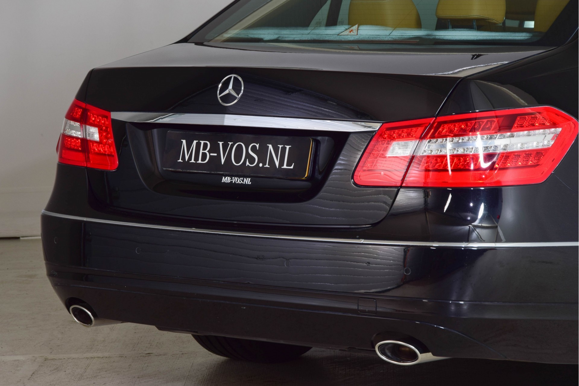 Mercedes-Benz E-Klasse 350 CGI Avantgarde Luchtvering/Multicontour/Stoelkoeling/Com/ILS Aut7 Foto 18