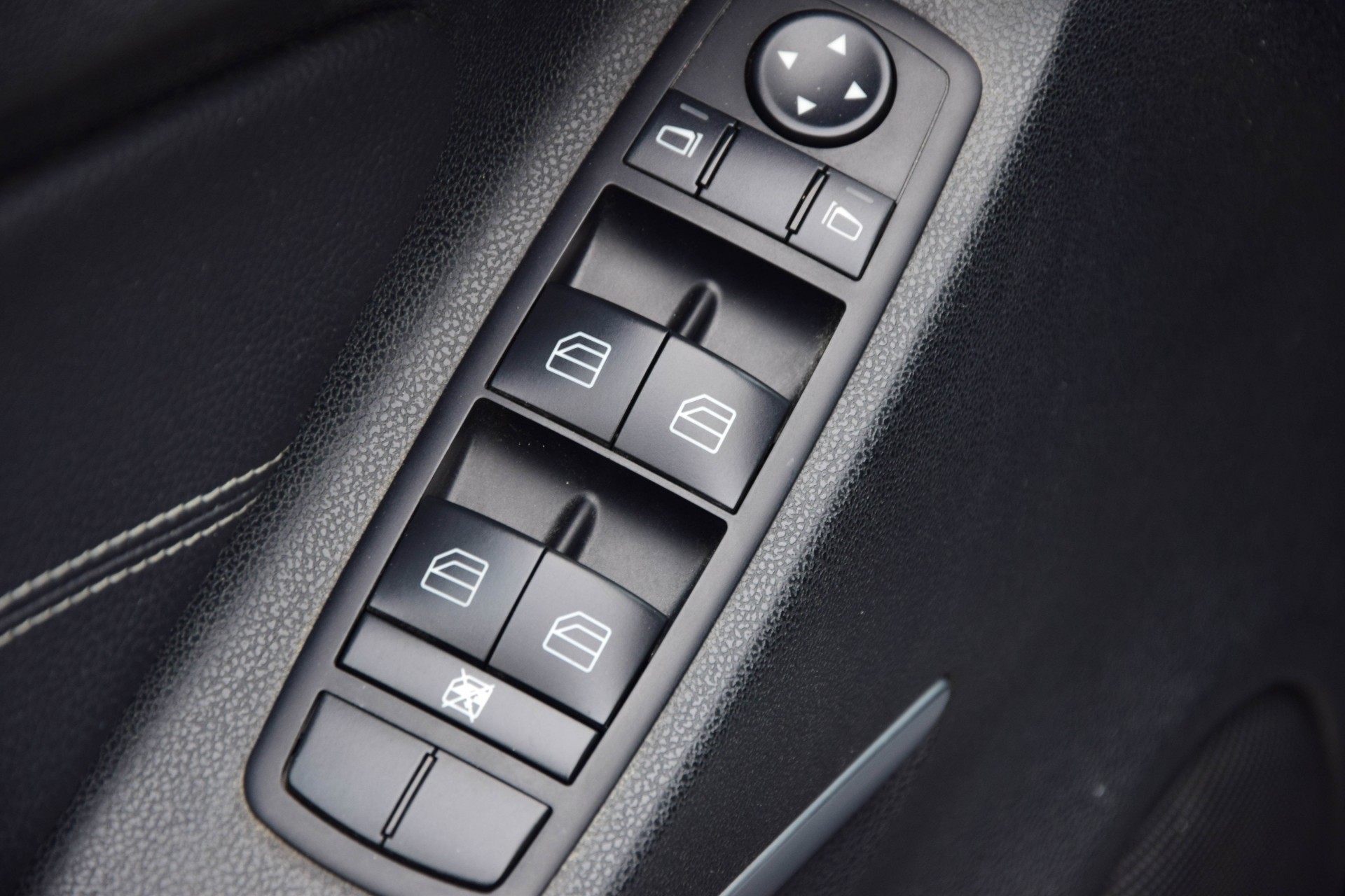 Mercedes-Benz M-Klasse 350 Cdi 4-M Sport Airmatic Keyless-Go Trekhaak Comand Aut7 Foto 9