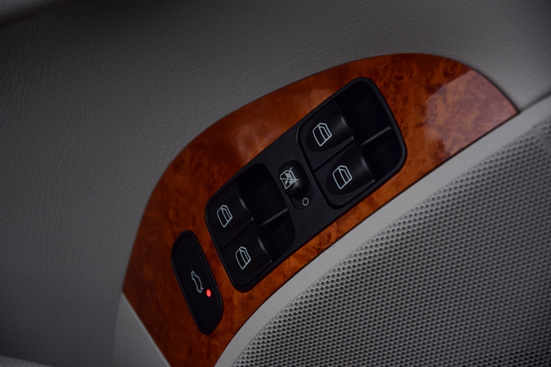 Mercedes-Benz CLK-Klasse Cabrio 200 Kompressor Elegance Comand/17" Aut5 Foto 13