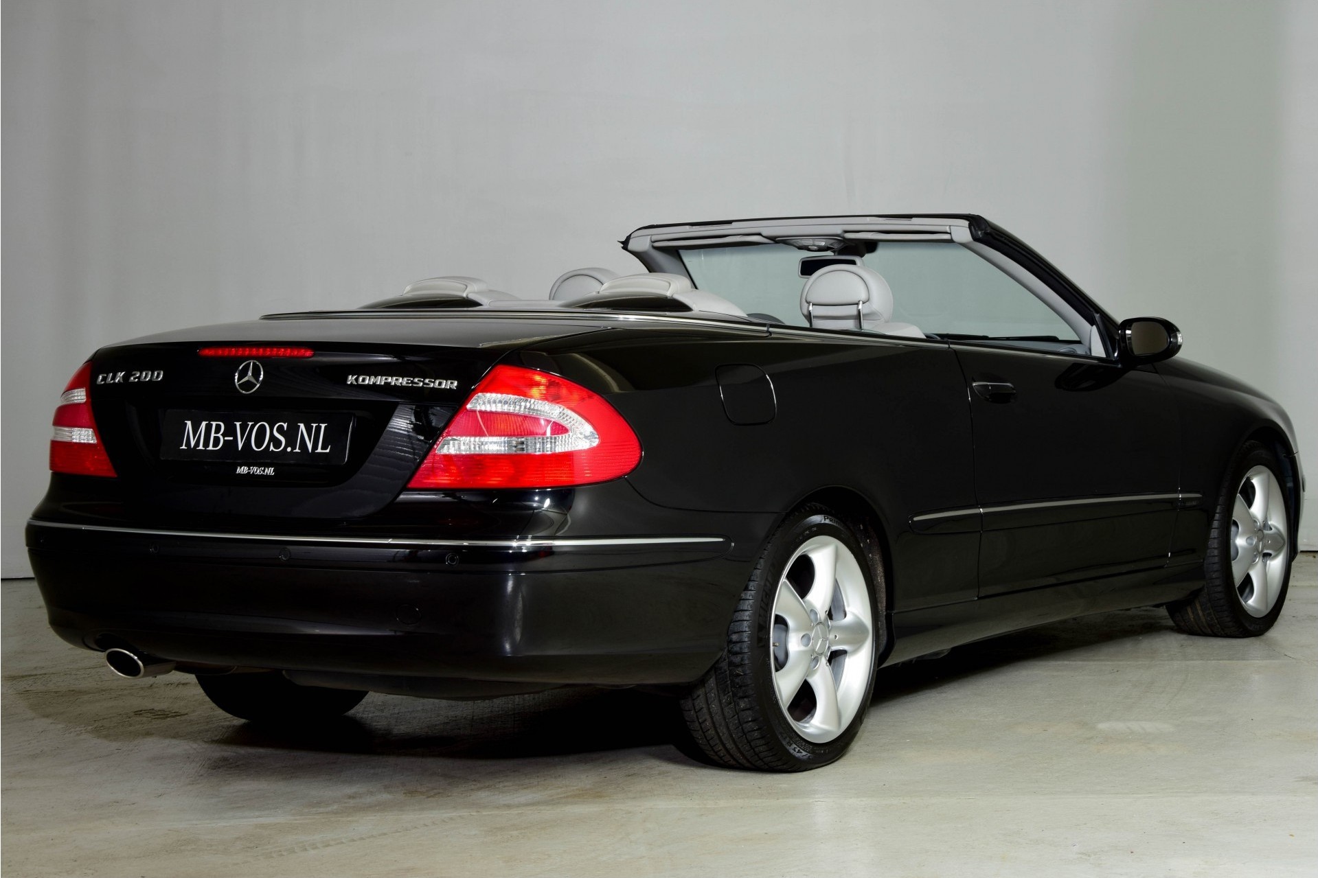 Mercedes-Benz CLK-Klasse Cabrio 200 Kompressor Elegance Comand/17" Aut5 Foto 2