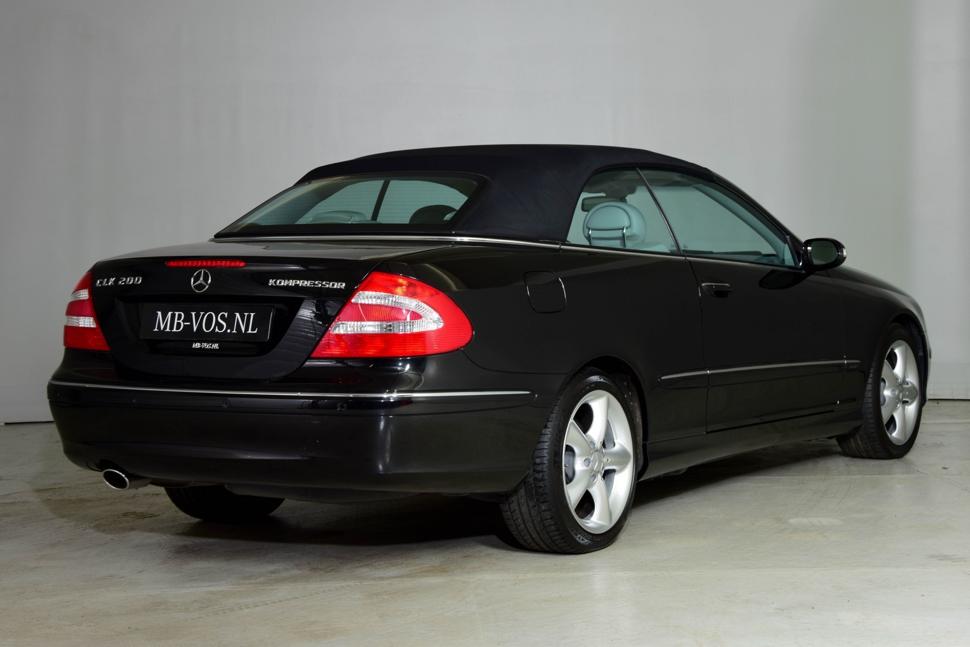 Mercedes-Benz CLK-Klasse Cabrio 200 Kompressor Elegance Comand/17" Aut5 Foto 4