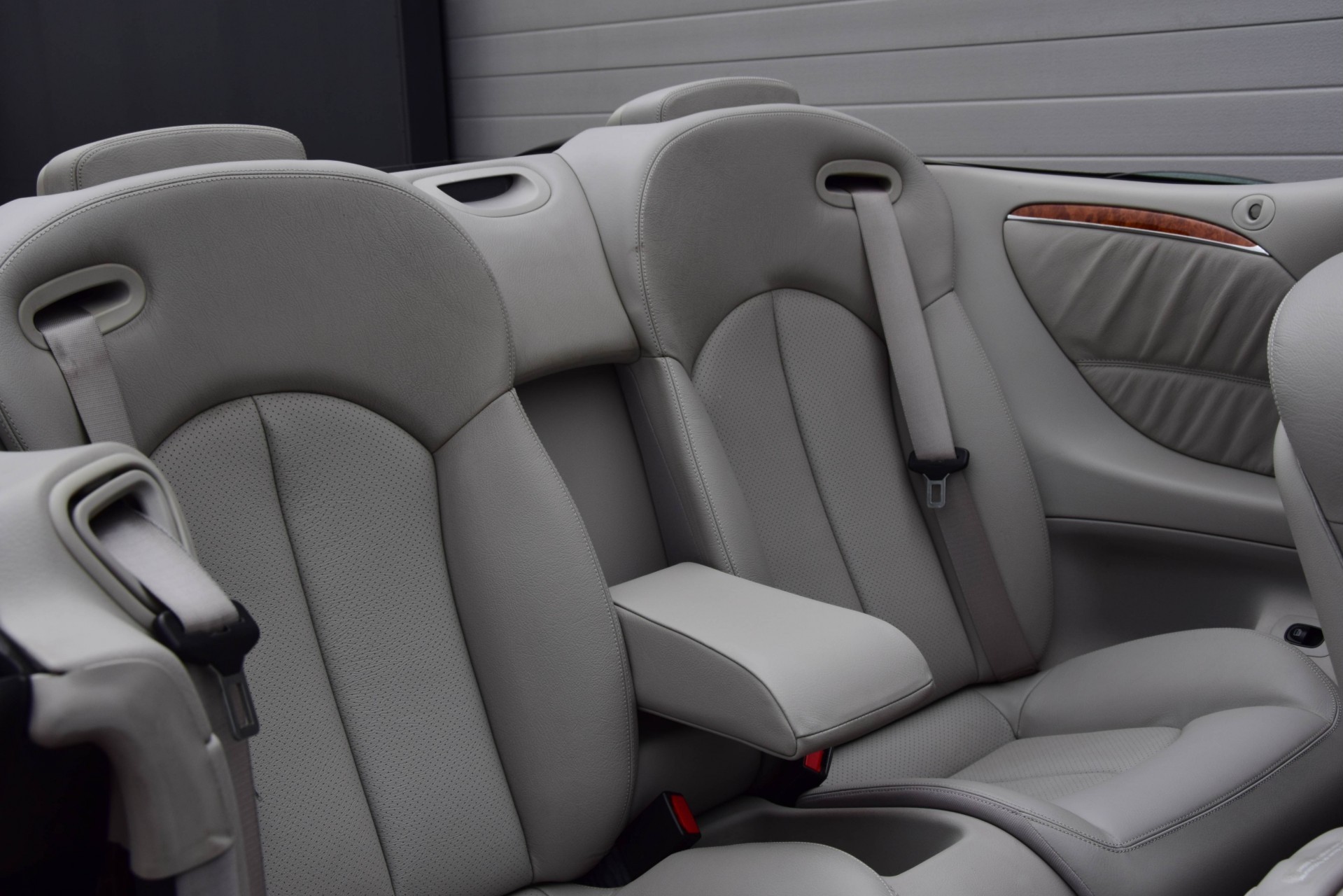 Mercedes-Benz CLK-Klasse Cabrio 200 Kompressor Elegance Comand/17" Aut5 Foto 6