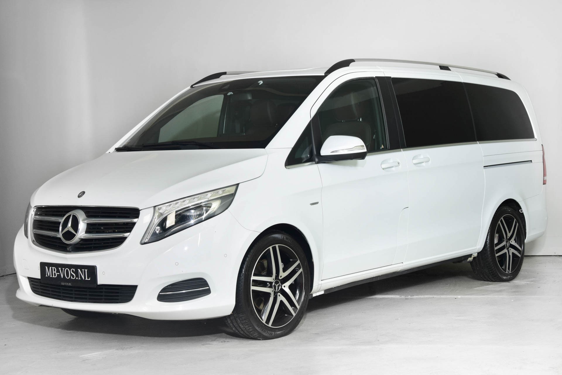 Mercedes-Benz V-Klasse 250 Bluetec Edition 1 Lang 6-Persoons Burmester/360/Nappa Aut7 Foto 1