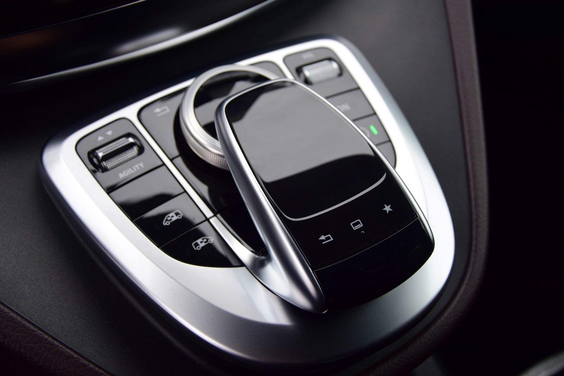 Mercedes-Benz V-Klasse 250 Bluetec Edition 1 Lang 6-Persoons Burmester/360/Nappa Aut7 Foto 14